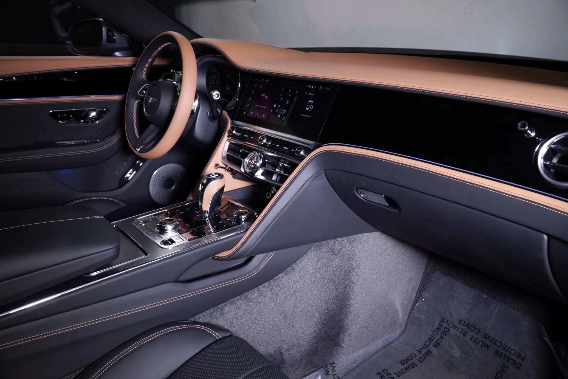 mph001_2339871689_New_2025_Bentley_Flying_Spur_Black_Edition_1768456689_bdbbcd16ca