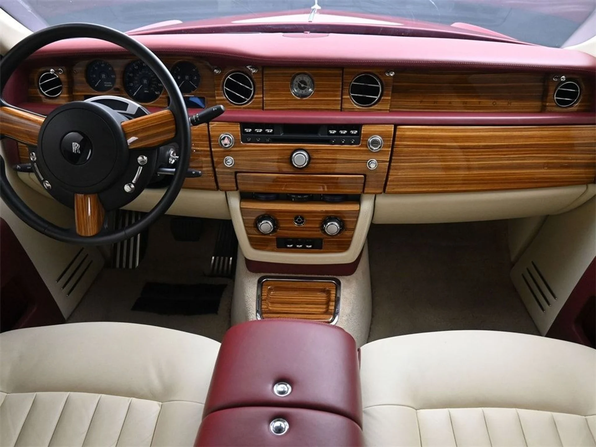 mph001_2341098479_6a5643794cc8a6db7b910a73a9857a6dx_3587cc9119