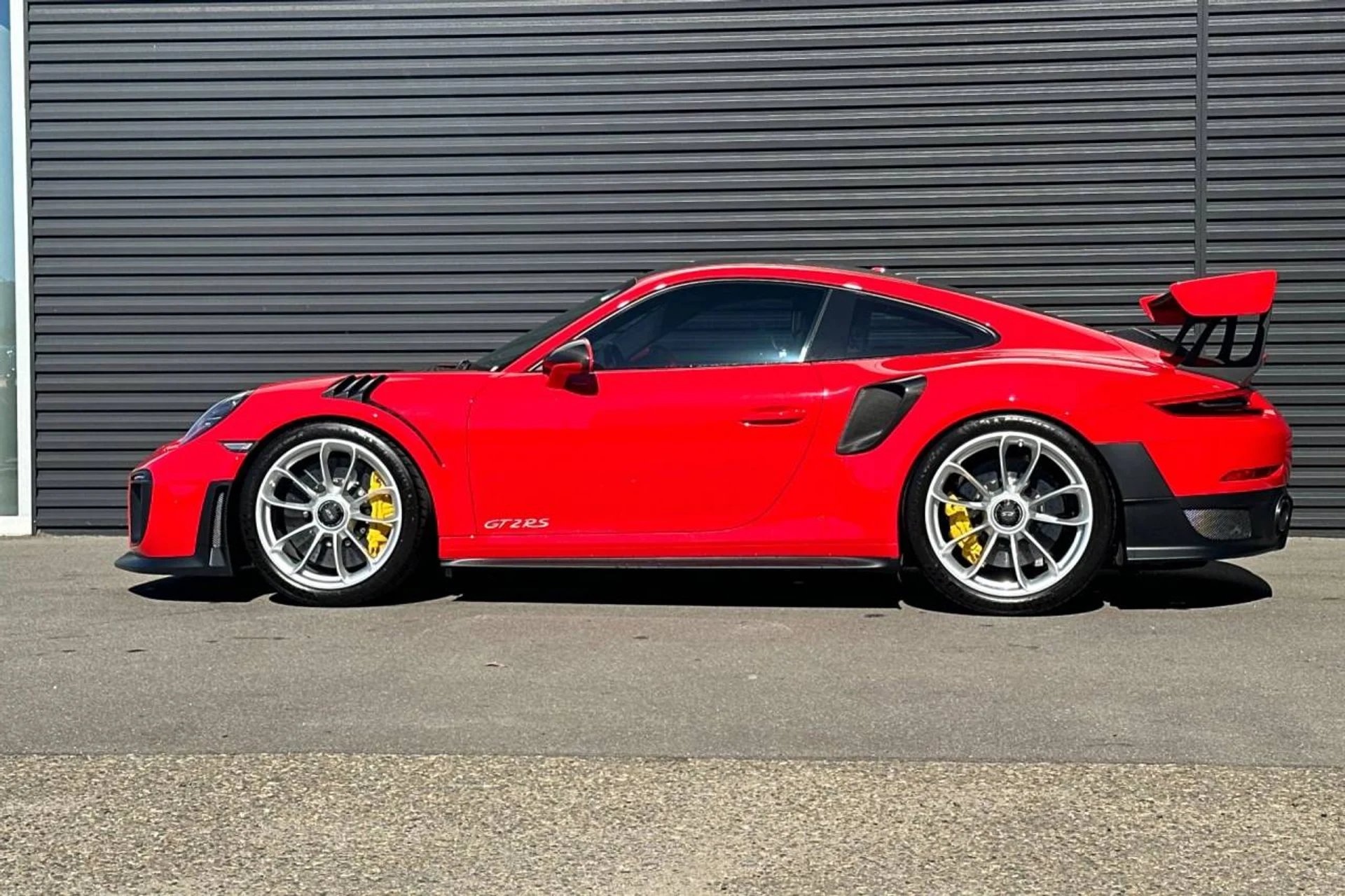 mph001_2351921162_1280_47ad765296