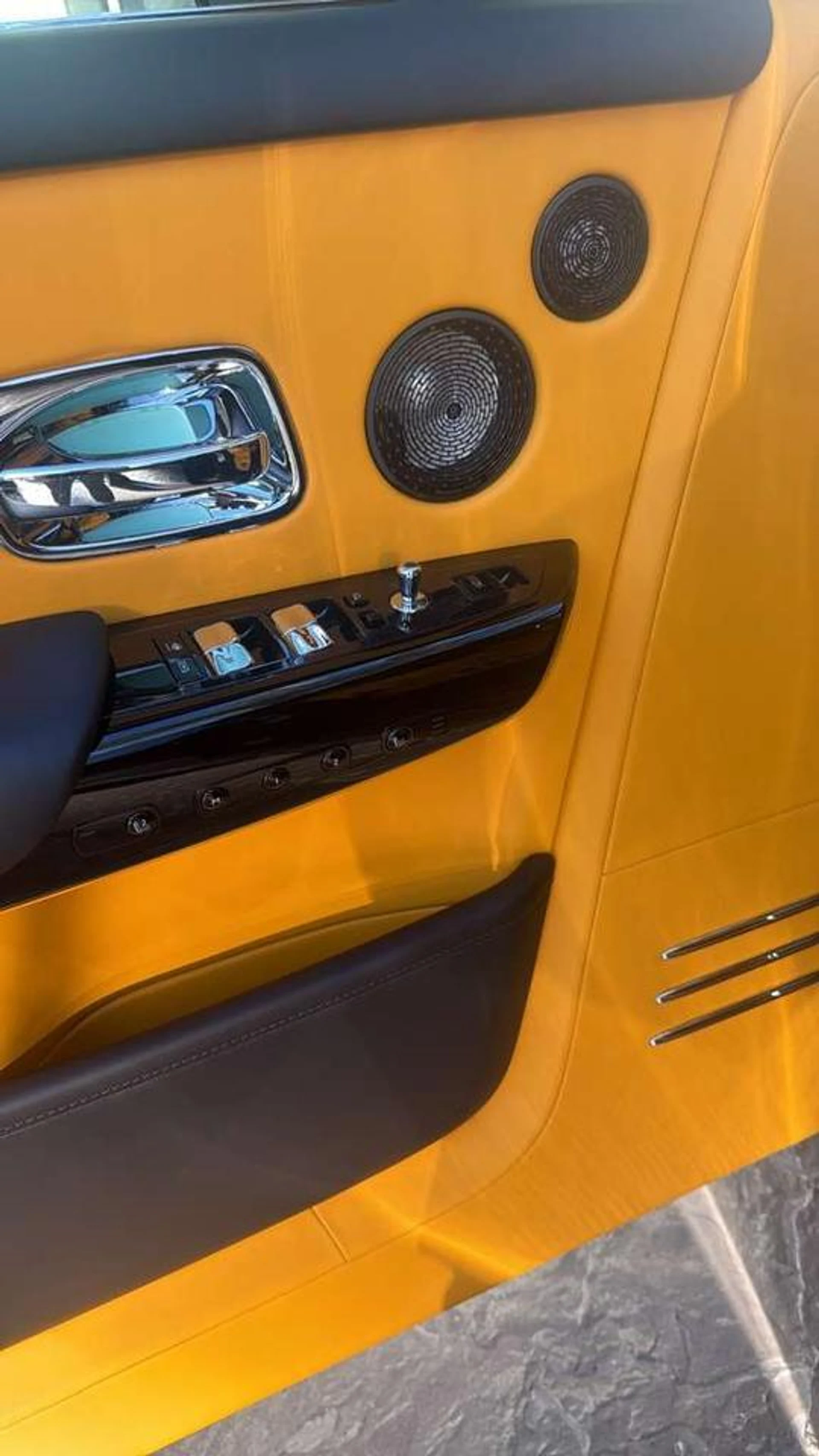 mph001_2359793873_2d28cbb0087c81c974c6f2dcaf0eb774_7494fd0809