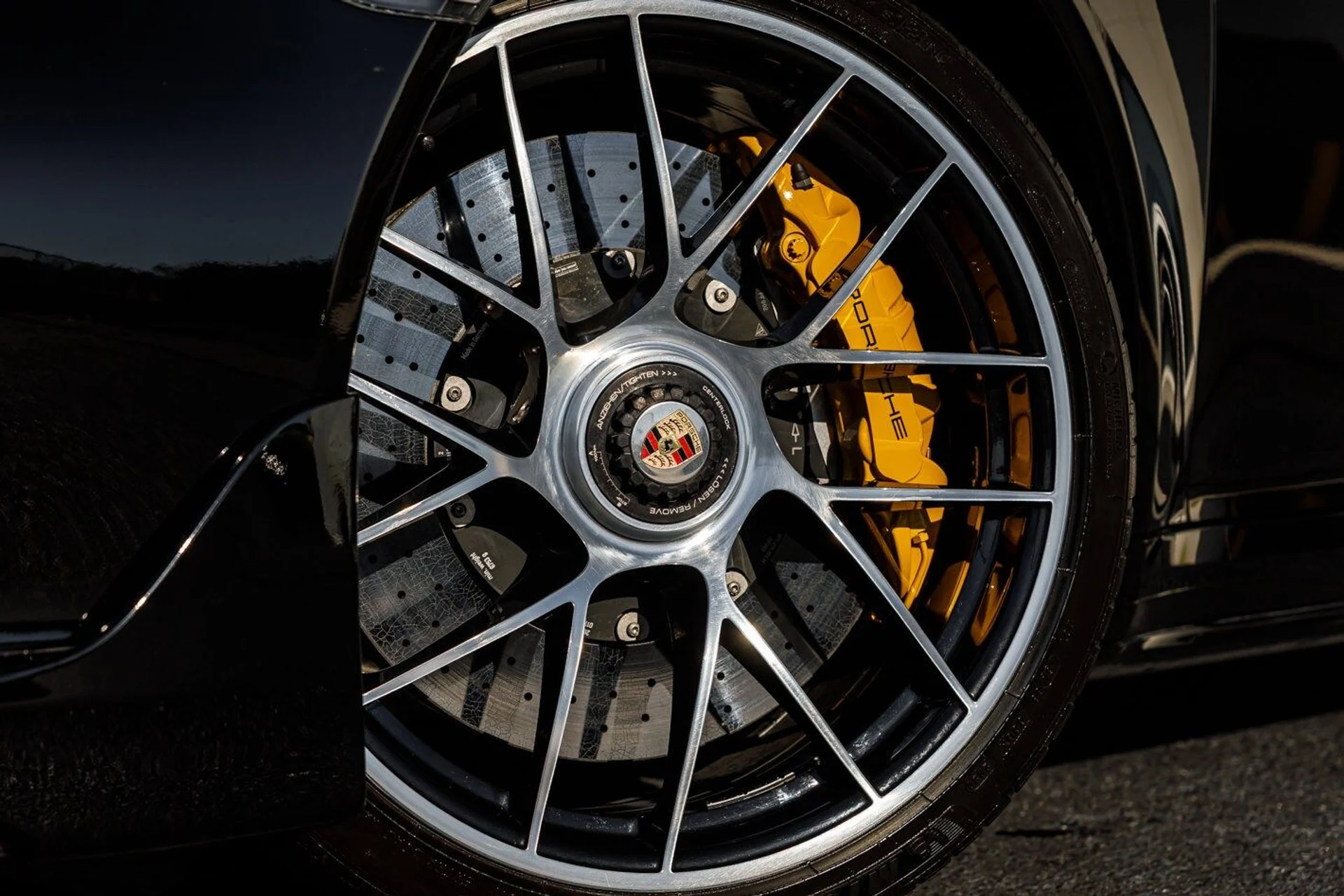 mph001_236675974_0f4146b0b558717e26a90b601f7bfa0fx_8511a419c7