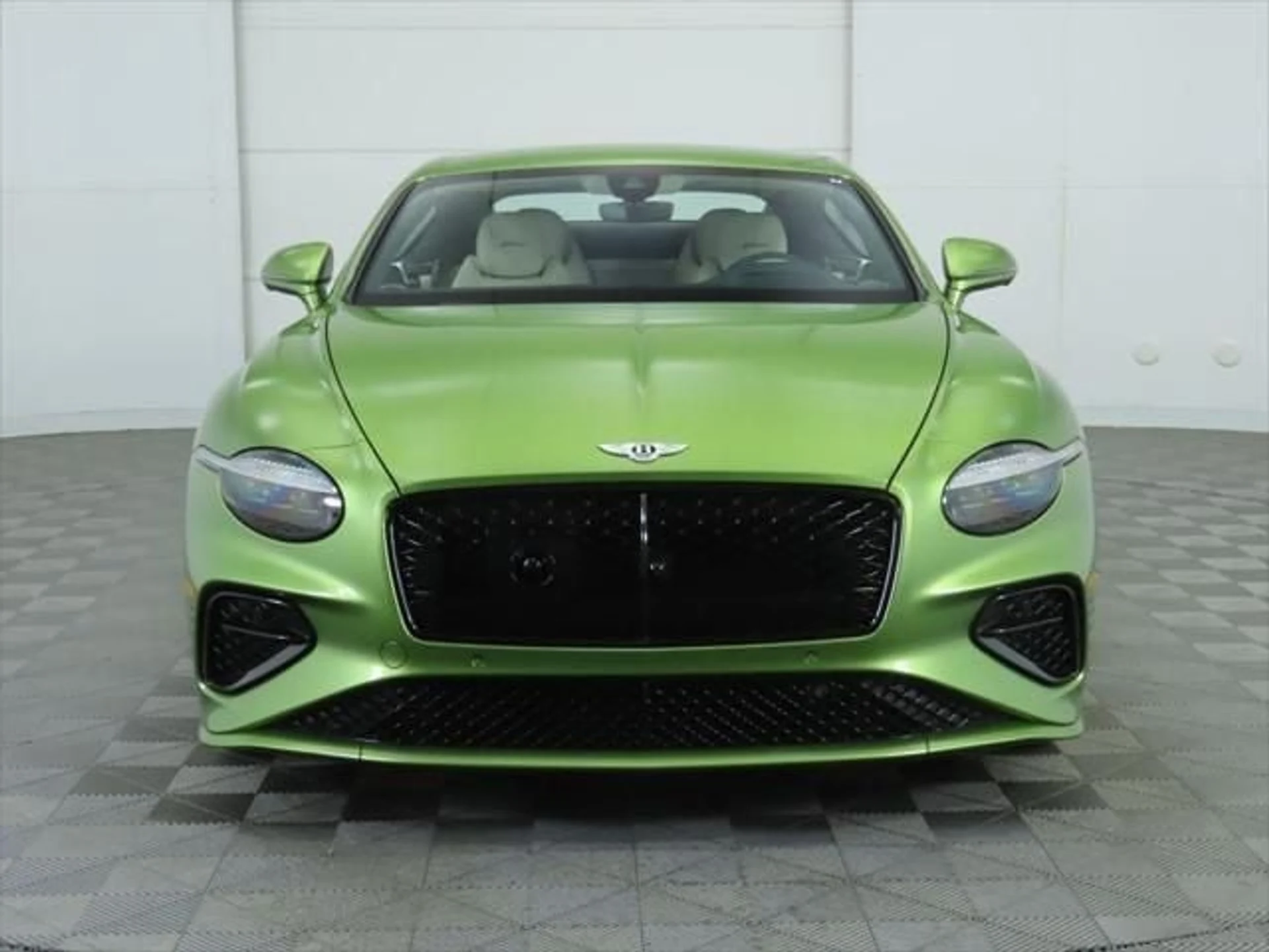 mph001_2377945237_used_2025_bentley_continental_gtspeedcoupe_8119_23003283_2_640_ee3d4936b2