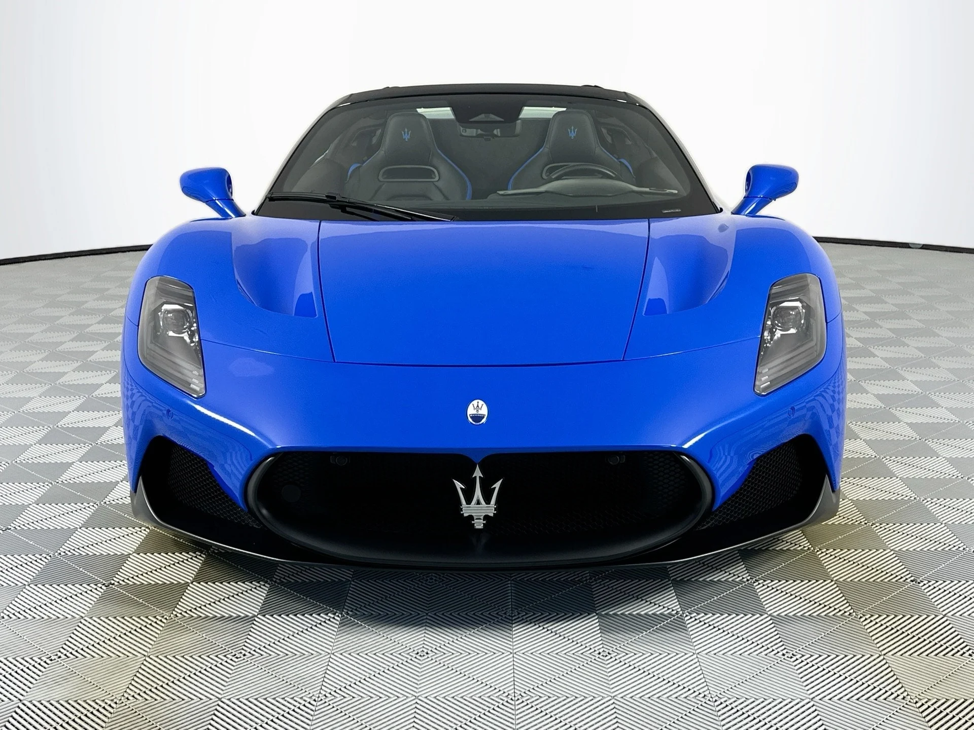 mph001_237934544_2_ebde3f3f2d