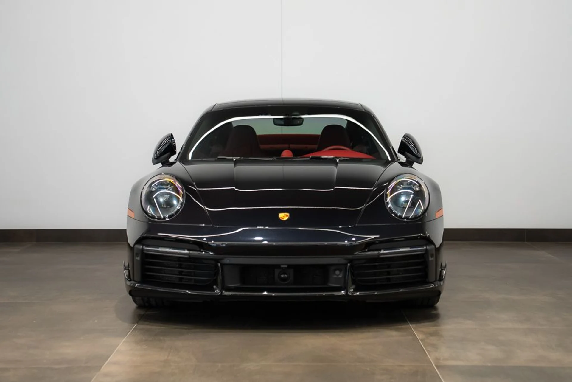 mph001_2381095654_porsche_911_2021_jpg_v_1776180195_2613d14f94