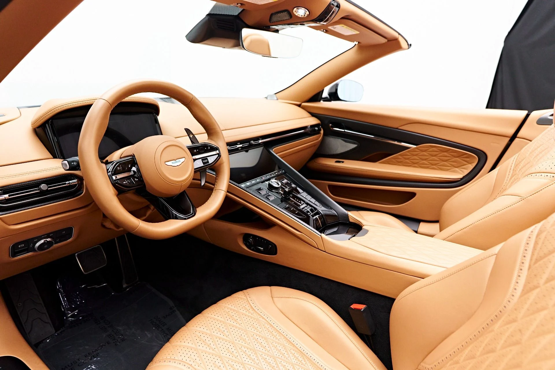 mph001_2383415245_Used_2024_Aston_Martin_DB_12_Volante_1731606794_27c8d8cd90