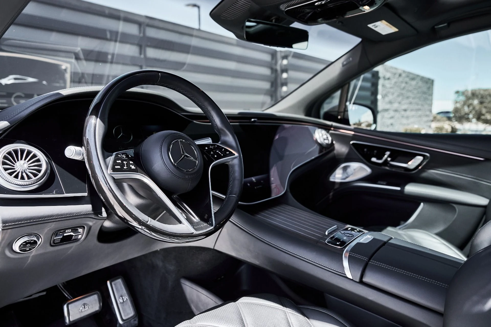 mph001_2388835830_Used_2024_Mercedes_Benz_EQS_Maybach_EQS_680_1775325985_b3306f3c0c