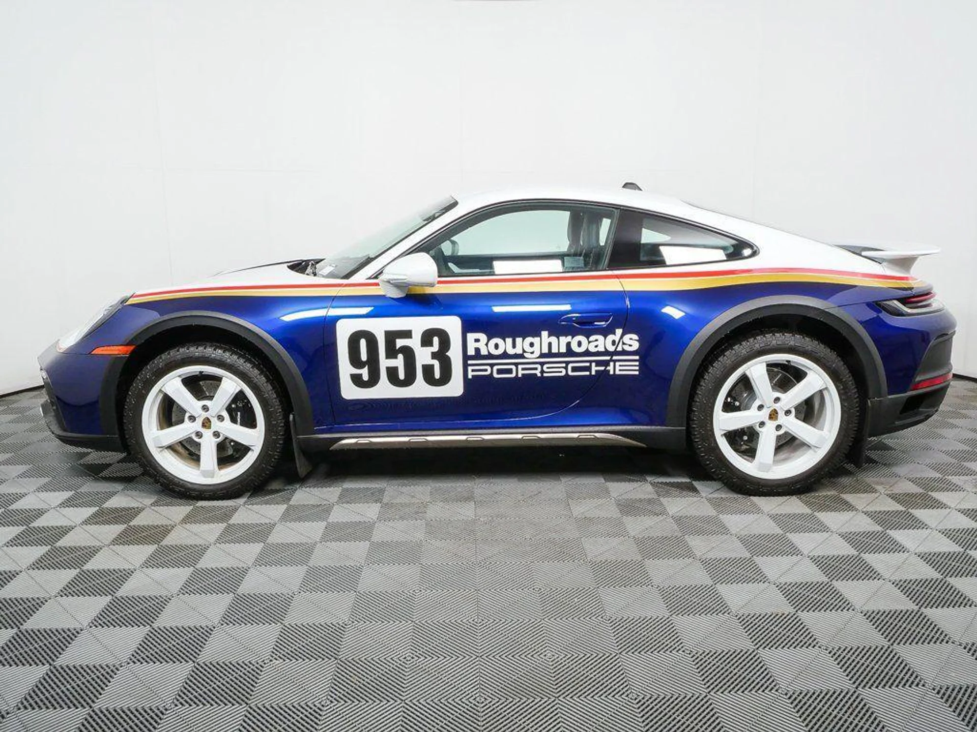 mph001_2397476431_cejpq6_ENP_3_Otmkg0g_87_C_Po_Lj_BA_d022a8a1cc