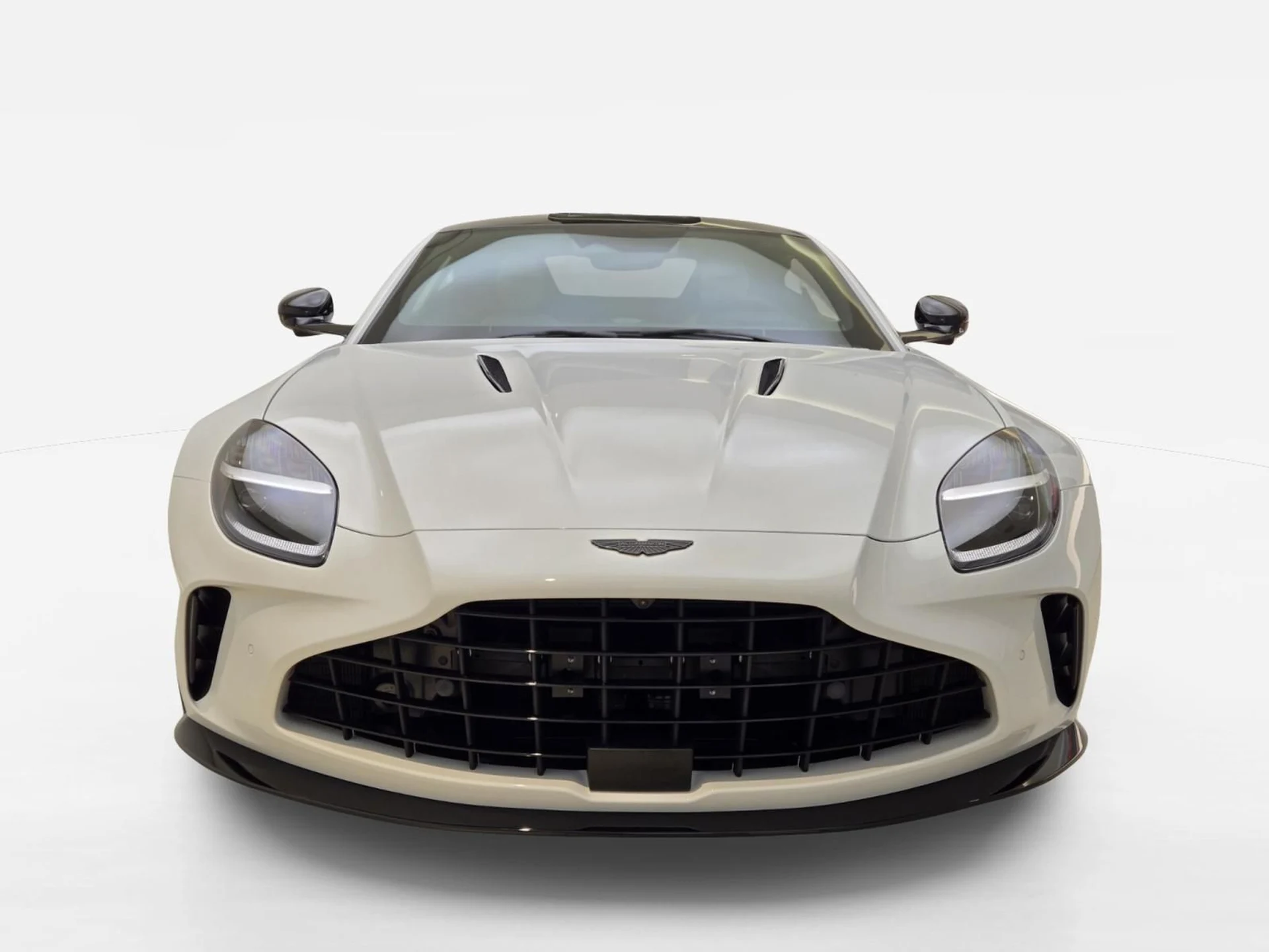 mph001_2404913541_New_2026_Aston_Martin_Vantage_S_1786166309_3add680fe0