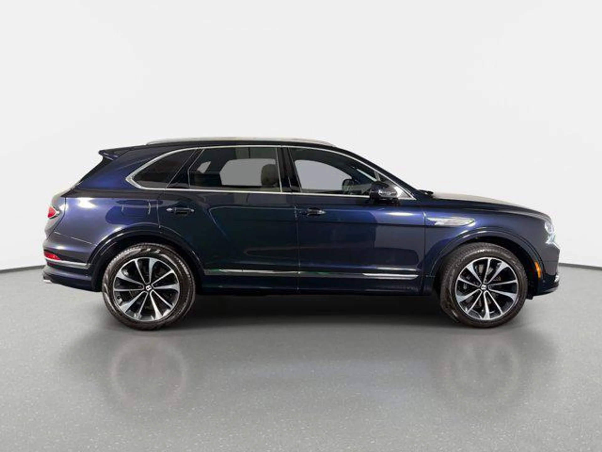mph001_241038156_2ugv_Gu_H_Td_P6ua_Q_Gi_Nditm1q_H_Gz_M_d38ed88050