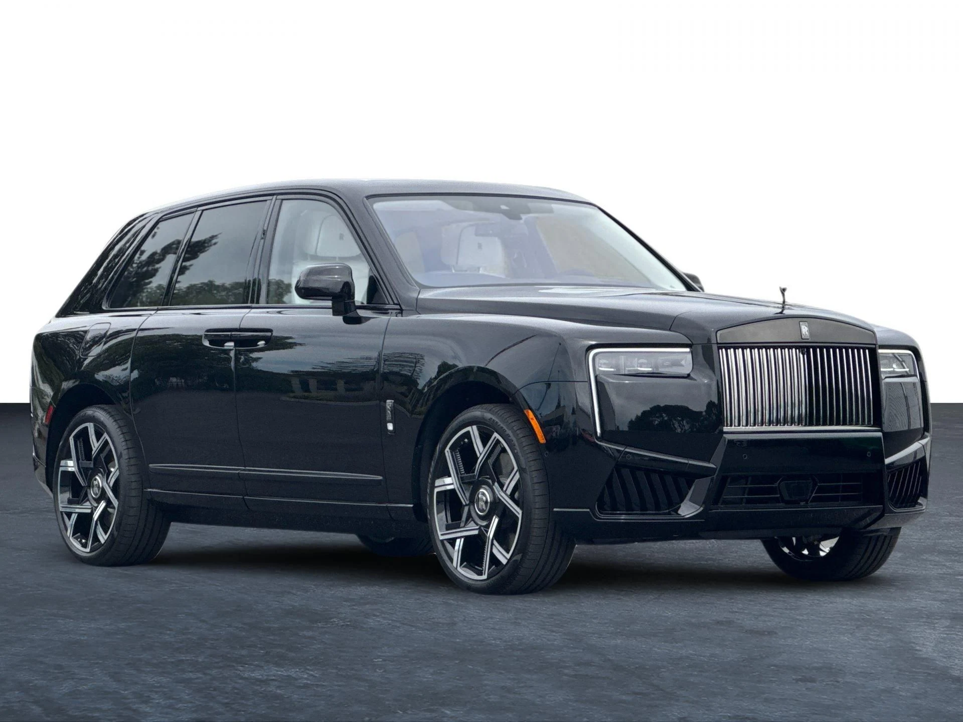 mph001_2412580205_New_2027_Rolls_Royce_Cullinan_Black_Badge_1787905698_2e0358fb29