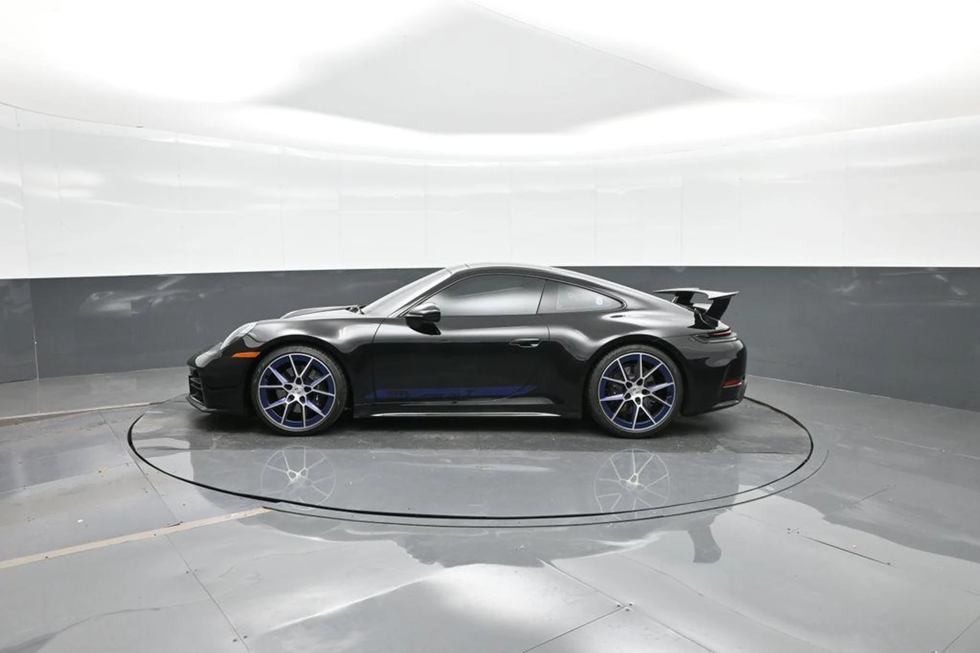 mph001_2415712874_b_YMP_4ee_St_YQJNOM_8_TV_Bq6q_Q1_C0_61c0f86369