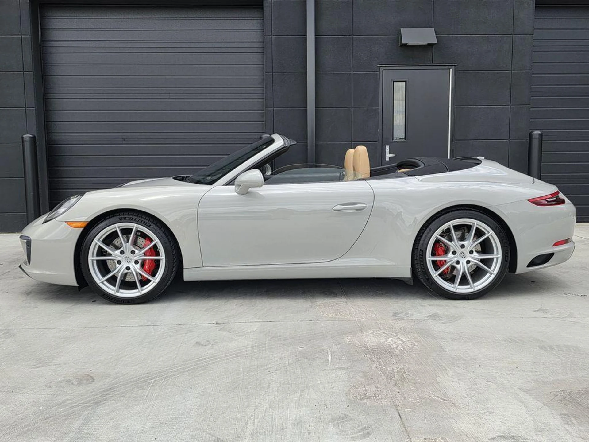 mph001_2420635785_48_U_No_S_Xa_O_r_S7_K3xs7_A_Fo_F_Ovggc_fa0c4cd785