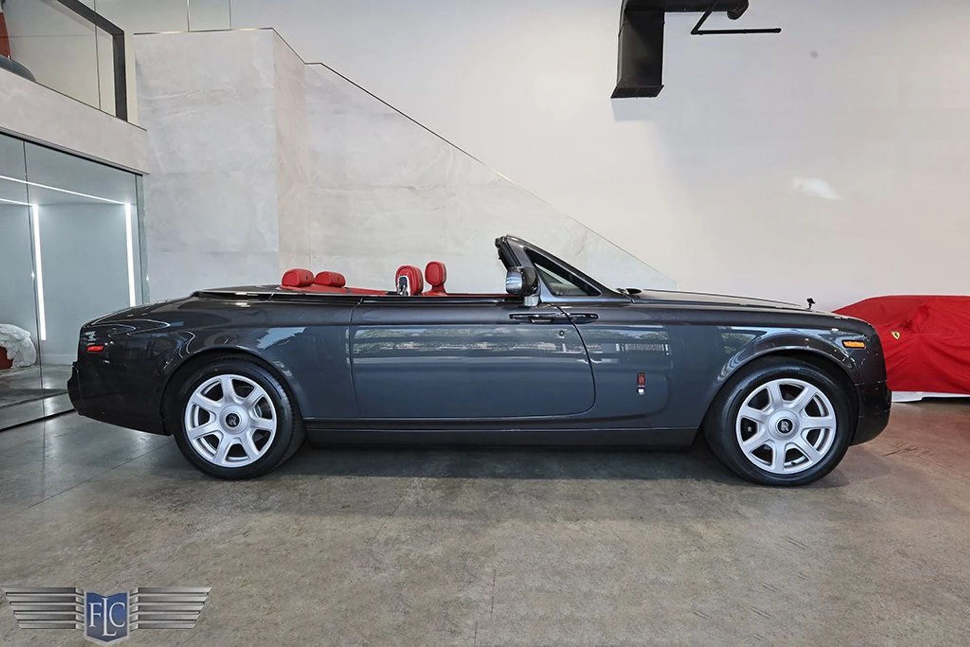 mph001_2427900728_used_2017_rolls_royce_phantom_drophead_coupe_9689_23040582_2_1024_f7b07e0185