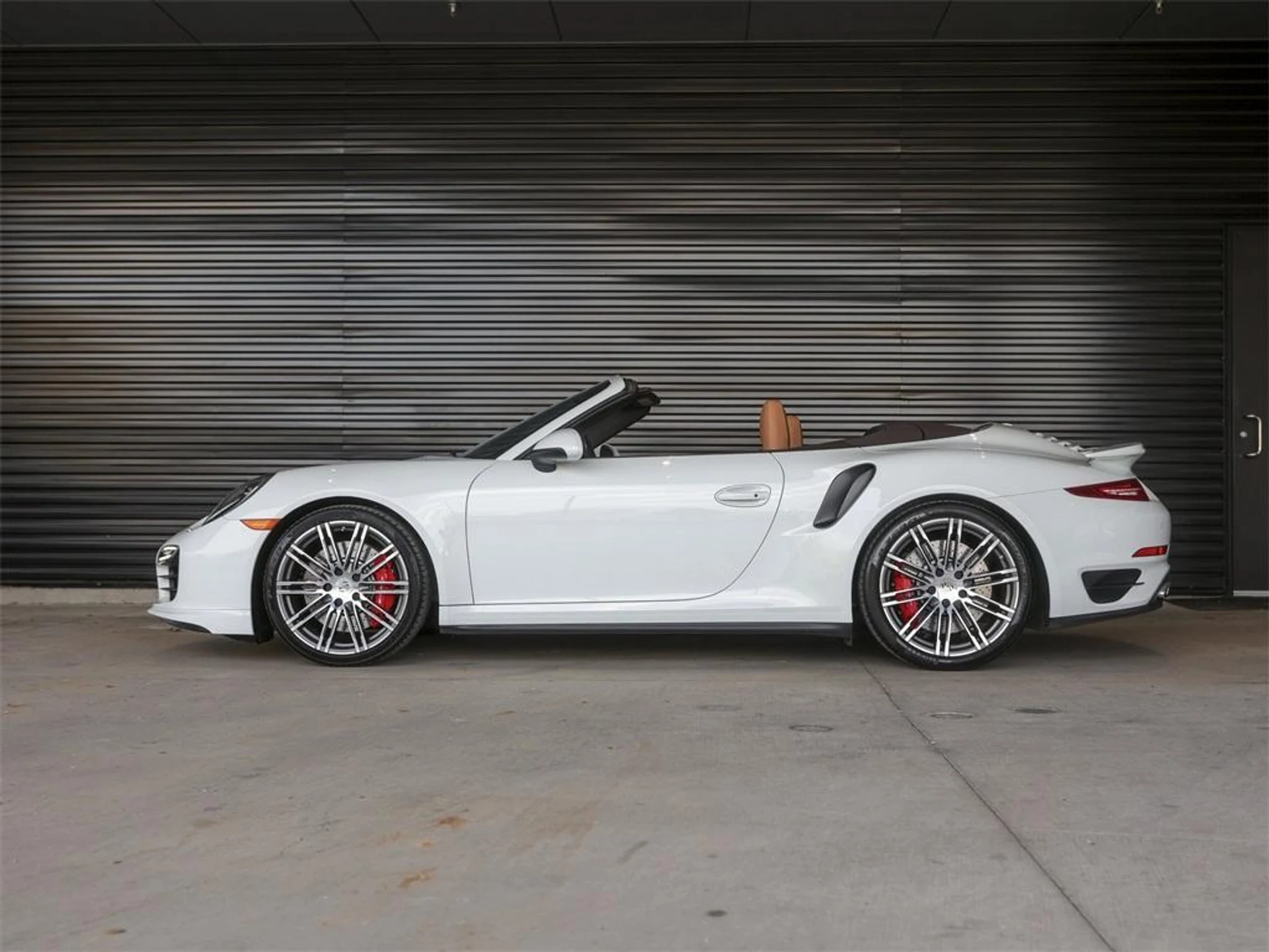 mph001_2429470697_a_IH_Sm_Z2_Ty_TLV_Fk_B1vyz7xi9x1_NI_5b5cb864b8