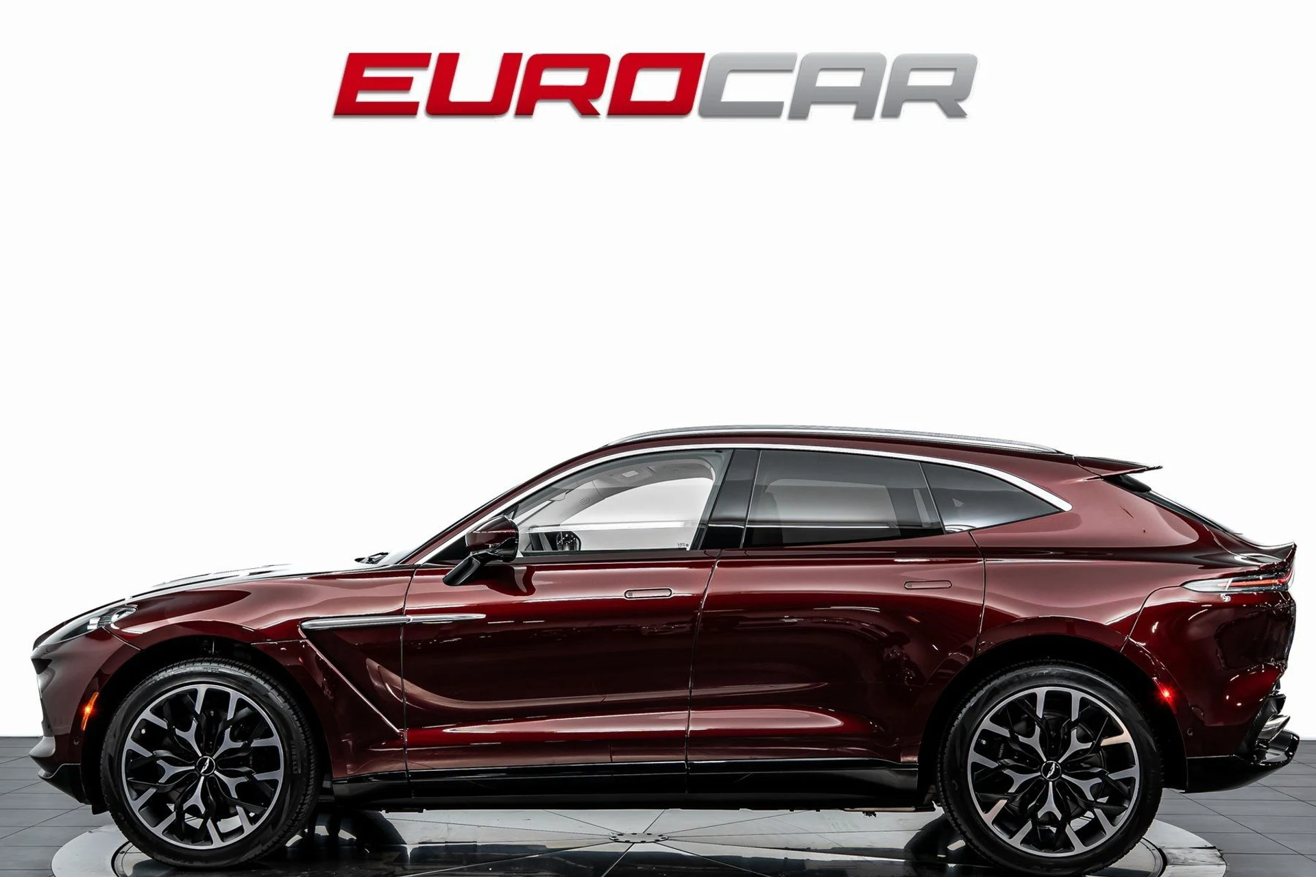 mph001_2435545565_image_2_6e66d10b71