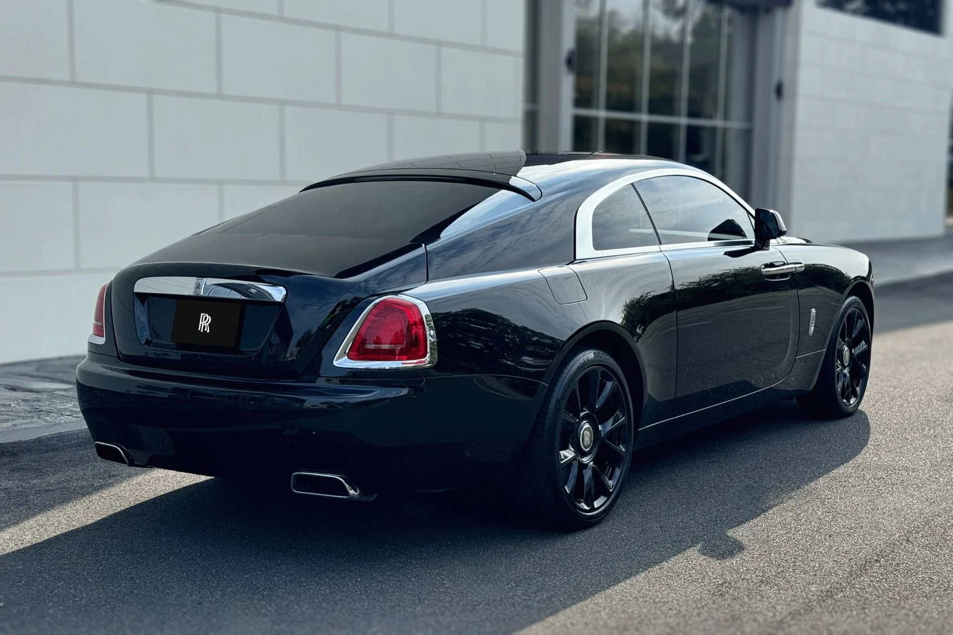 mph001_2437573521_Used_2018_Rolls_Royce_Wraith_1758791516_a352279465
