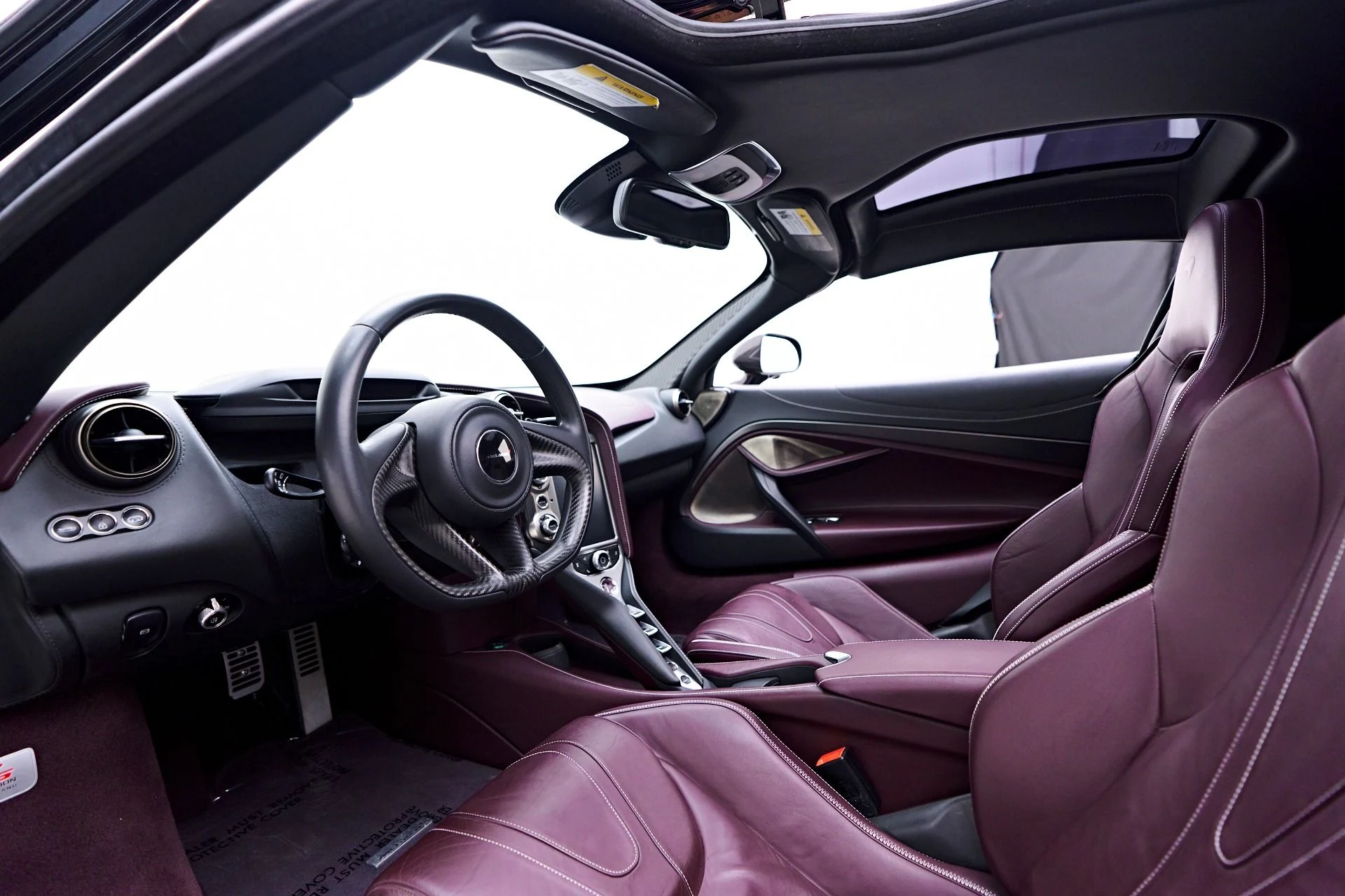 mph001_2440750244_Used_2018_Mc_Laren_720_S_Luxury_1748051747_72a2079a5a