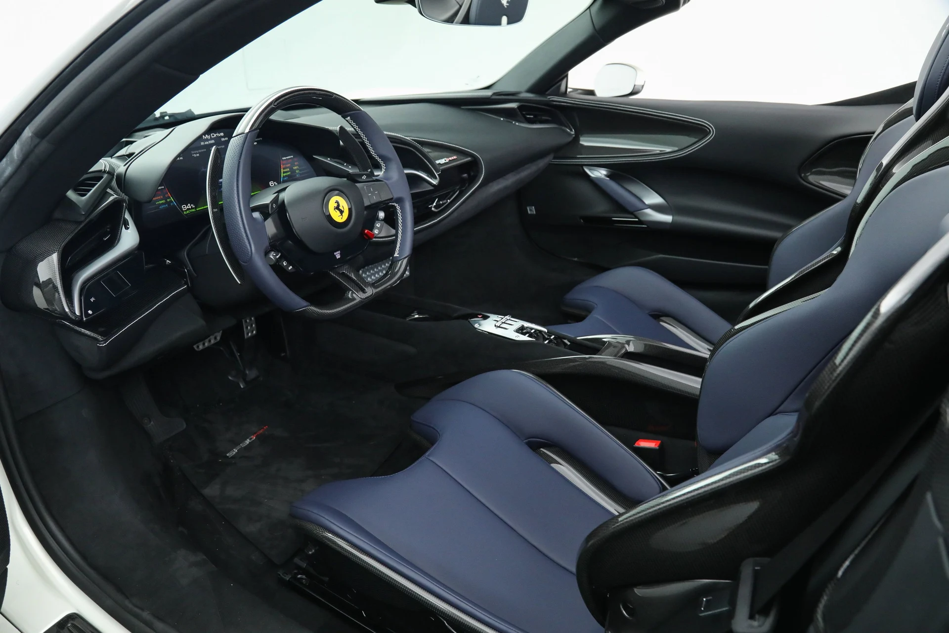 mph001_2445755804_f0a9ea4f9cec7d39a0f218db16f516e3_10f1dda42f