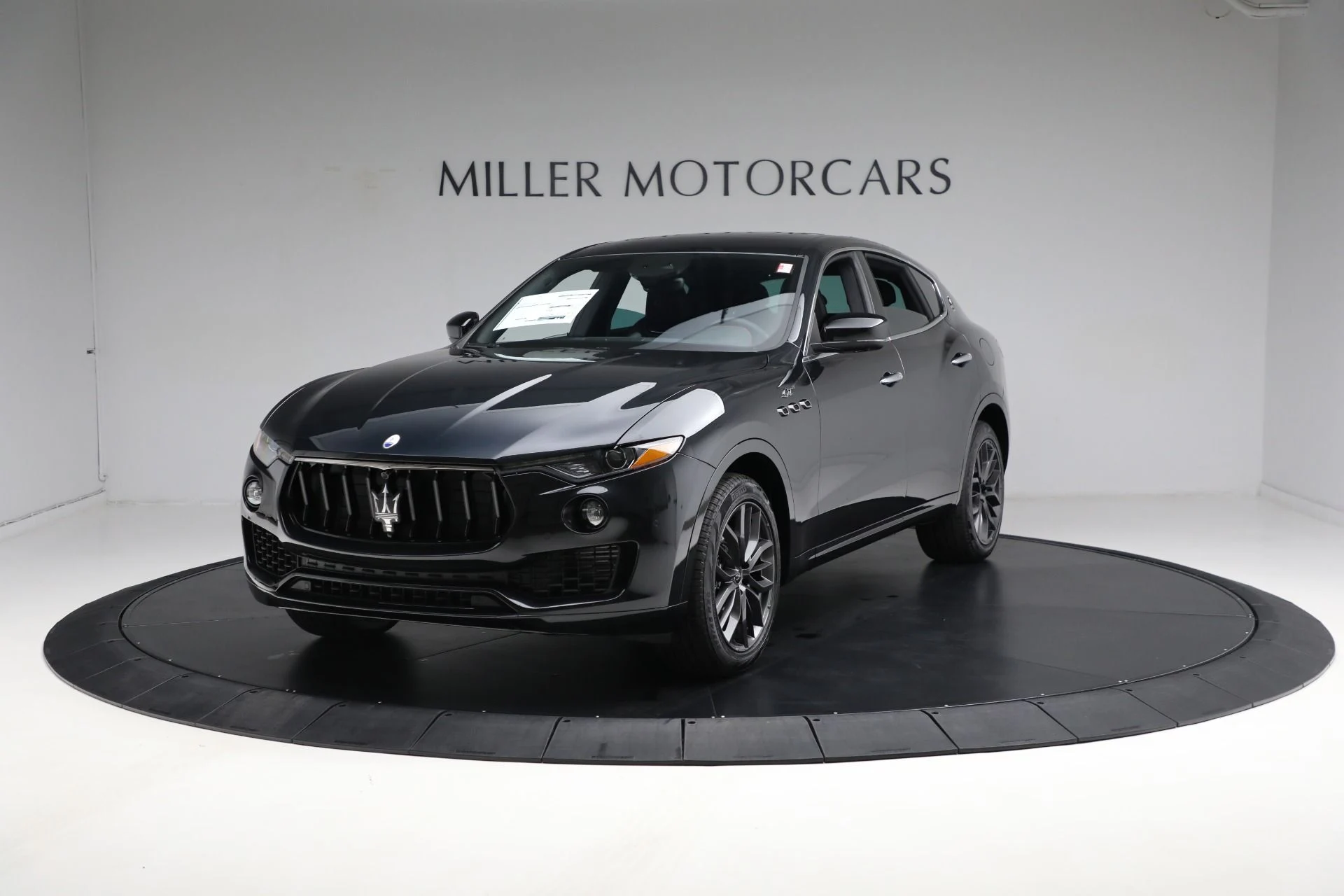 mph001_2455095564_New_2024_Maserati_Levante_GT_Ultima_6577948615