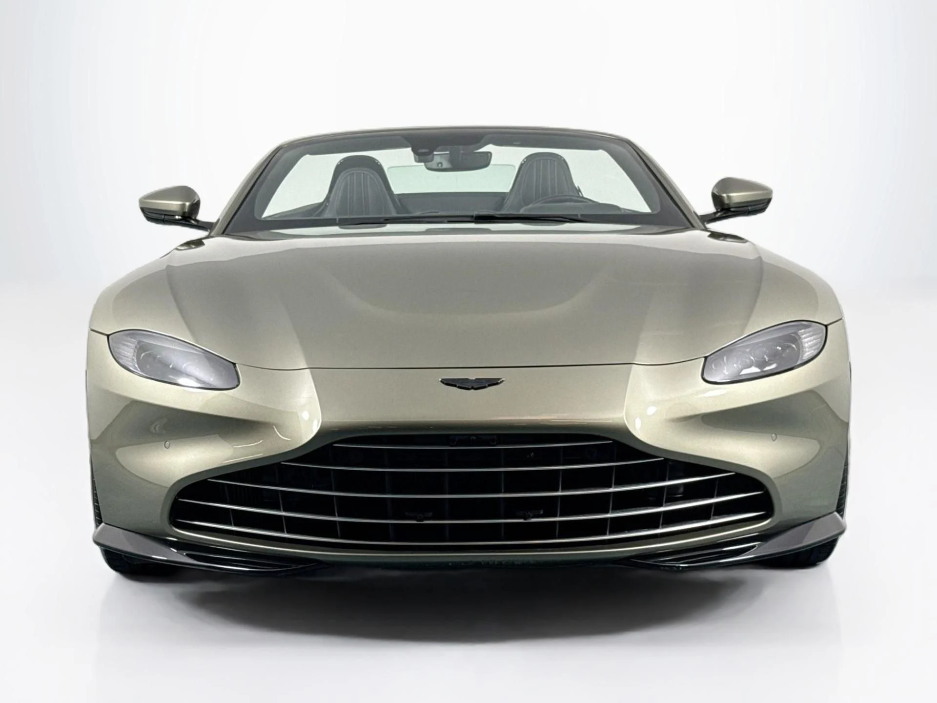 mph001_2455726719_Used_2023_Aston_Martin_Vantage_V8_1783445526_269f7fcfb3