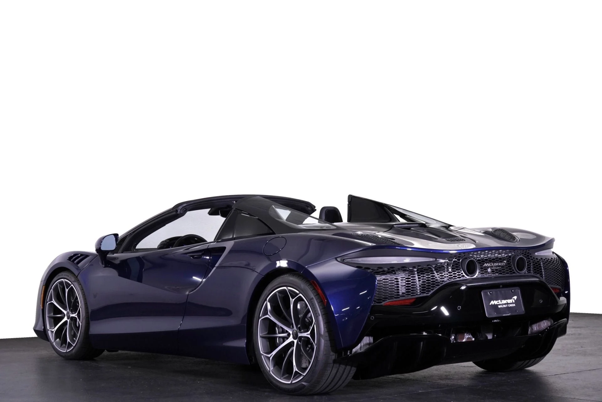 mph001_2468563118_New_2026_Mc_Laren_Artura_Spider_1768863635_08a9183f74