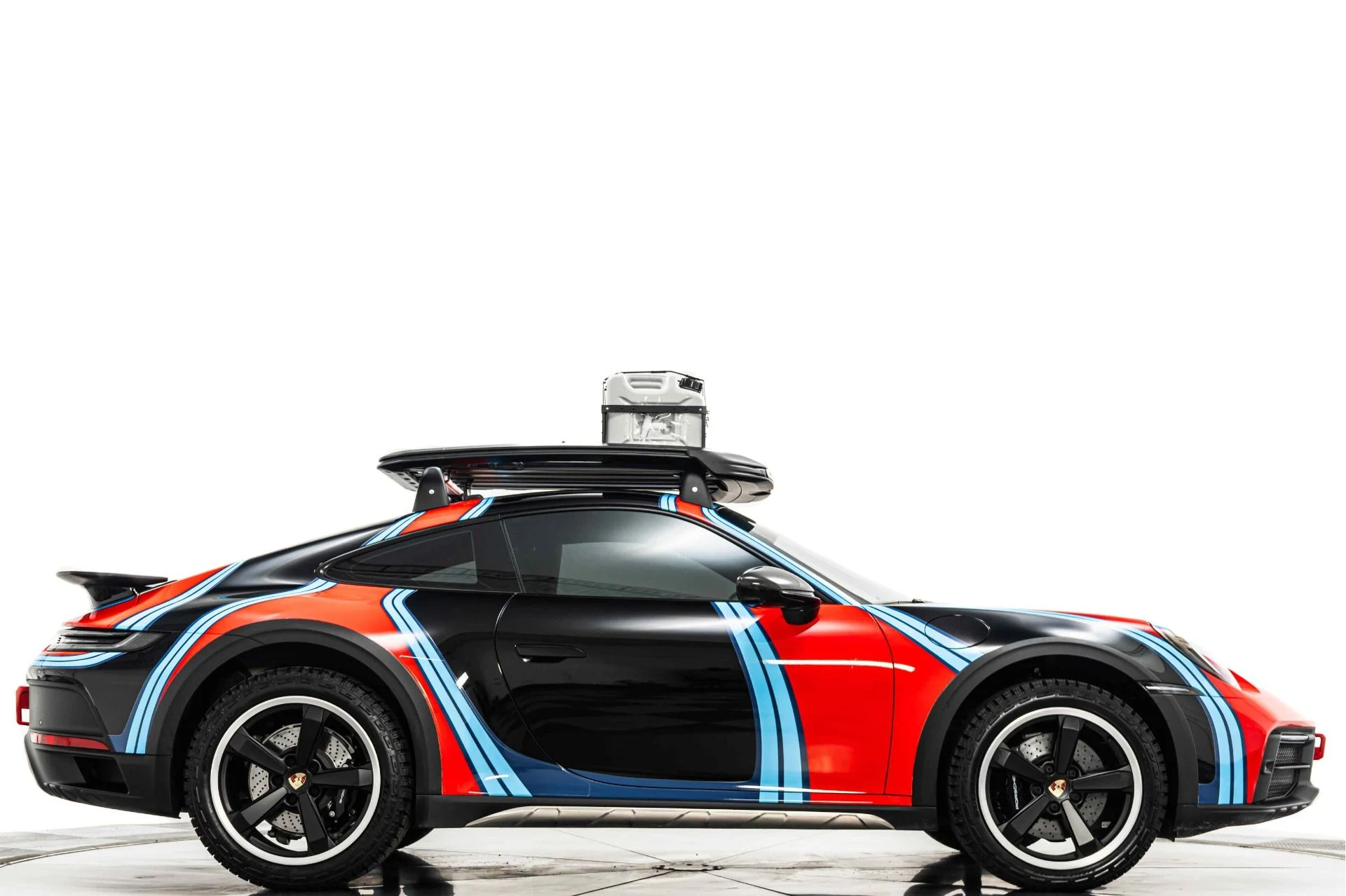 mph001_2470911655_Used_2024_Porsche_911_Dakar_Martini_Livery_Carbon_Roof_570_of_2500_1777055109_302230c18a