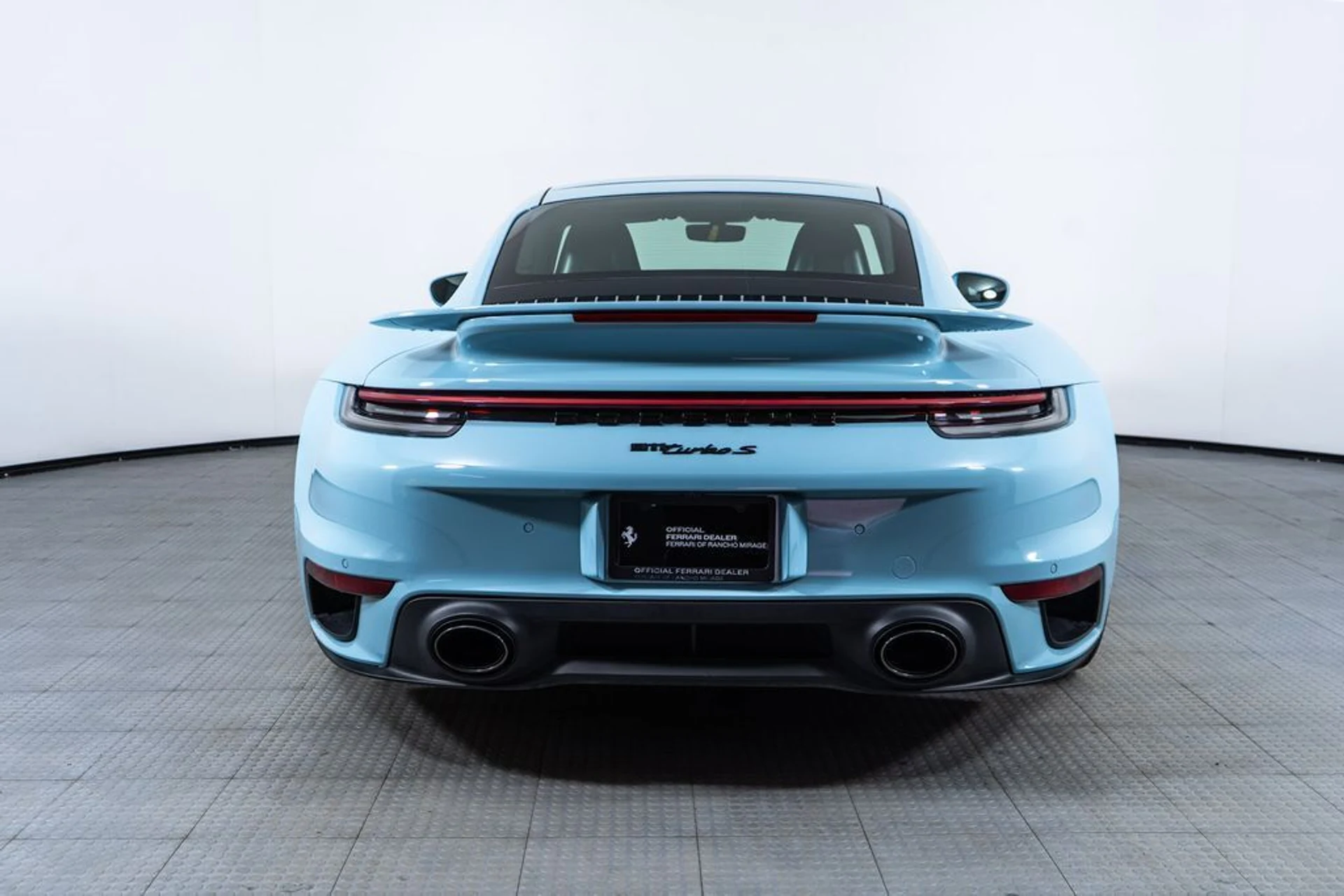 mph001_2471415562_2_26182736_695841edb0711_5d1fef083e