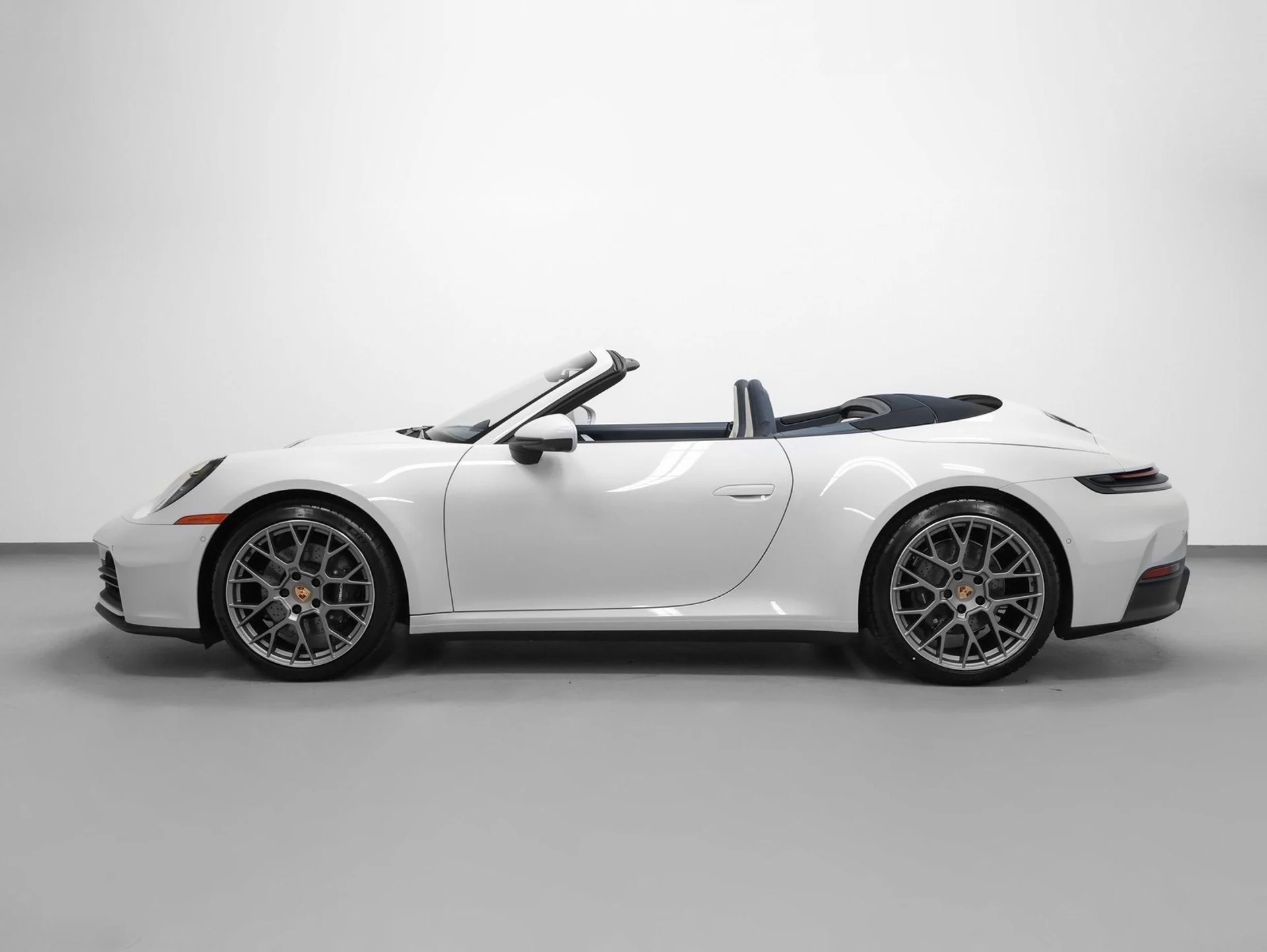 mph001_2472757238_2_62a869b463