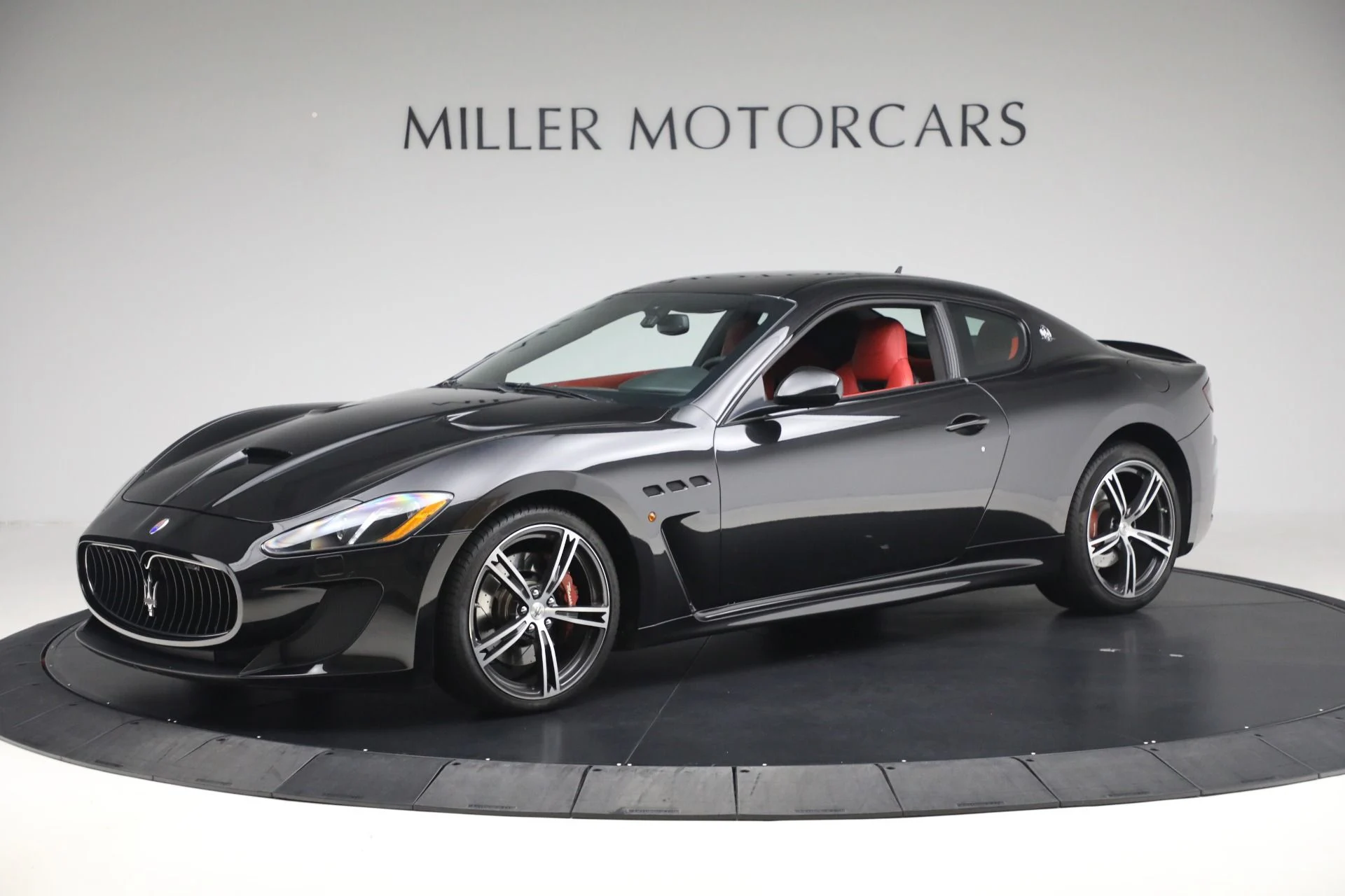 mph001_2474032996_Used_2015_Maserati_Gran_Turismo_MC_1760545652_24a6991f59