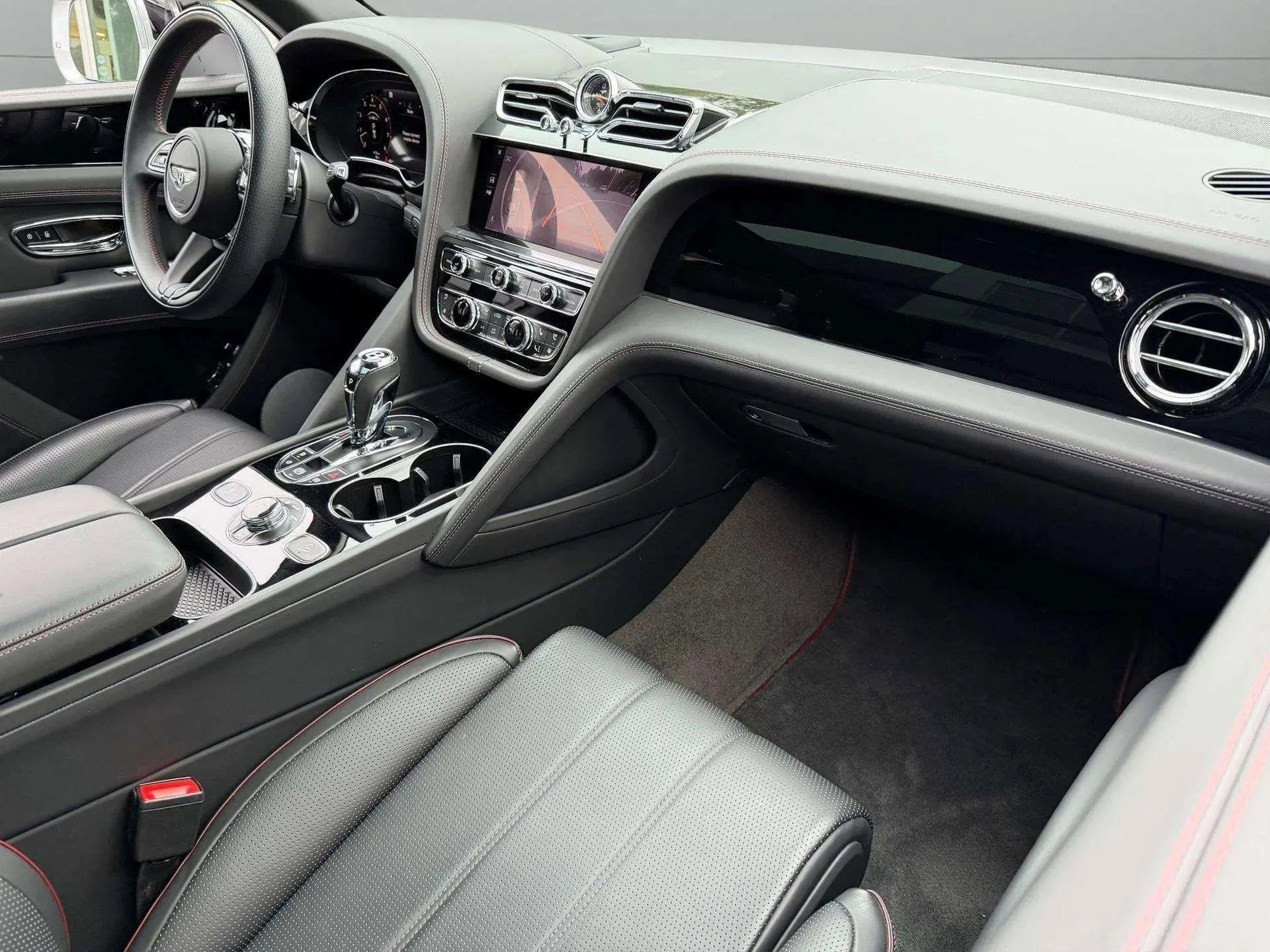 mph001_2484456447_37d20b5a0c6b46e99e92b5edd72e9d26_b00f172dee