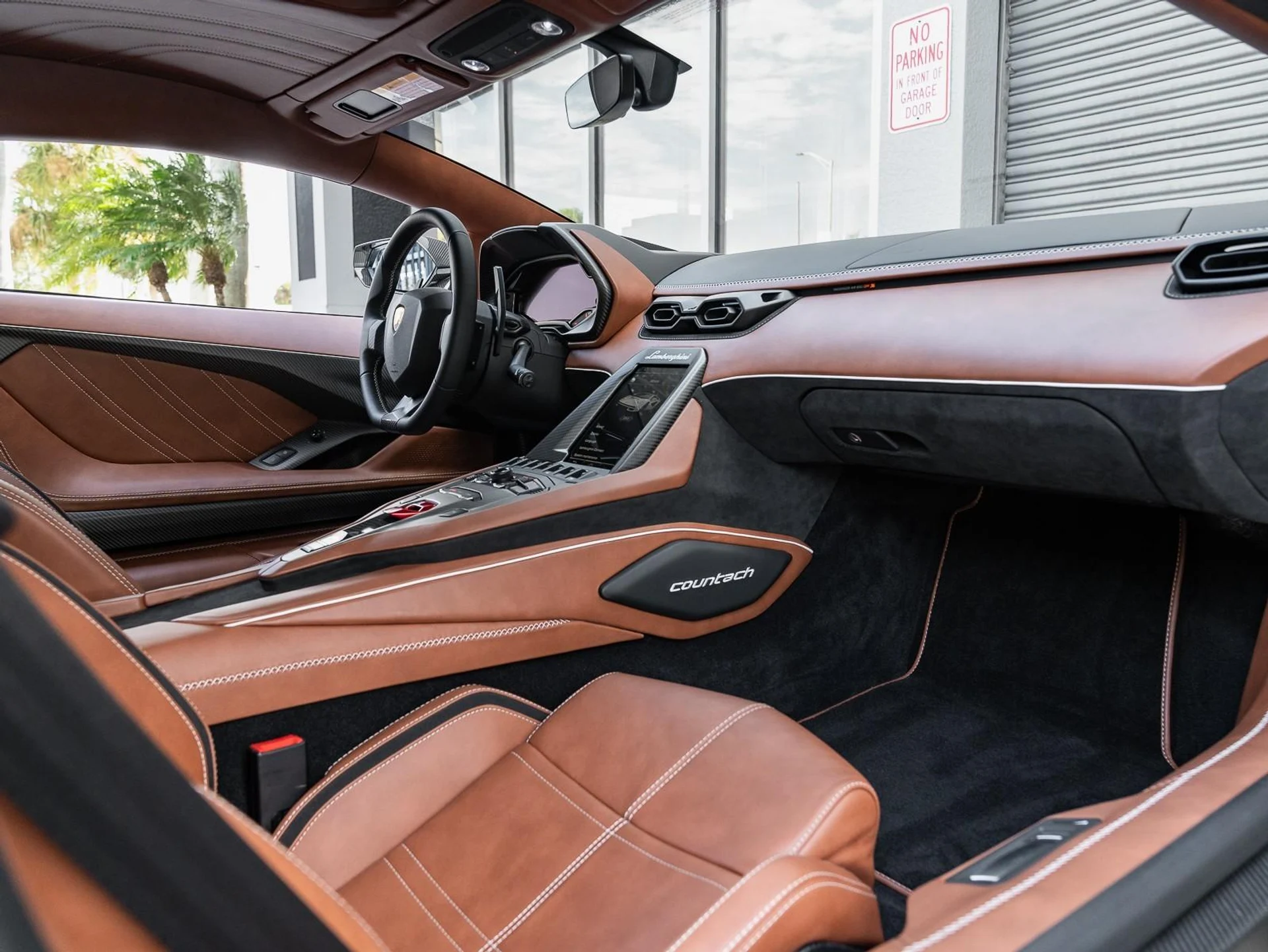 mph001_2496898175_Used_2022_Lamborghini_Countach_1762286746_7487427ecc