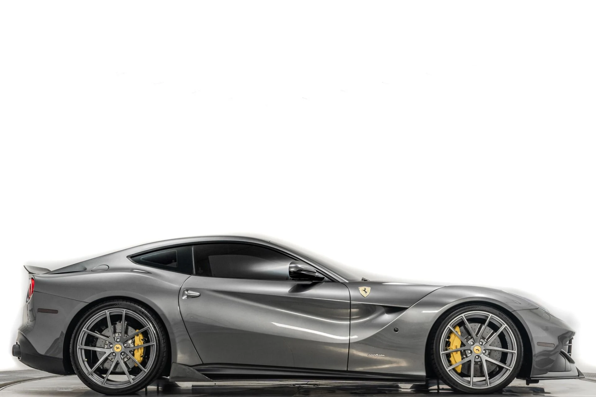 mph001_2501219708_Used_2016_Ferrari_F12berlinetta_Very_Low_Miles_Extensive_Carbon_Fiber_and_Alcantara_Trim_1785792184_29e8b41fd0