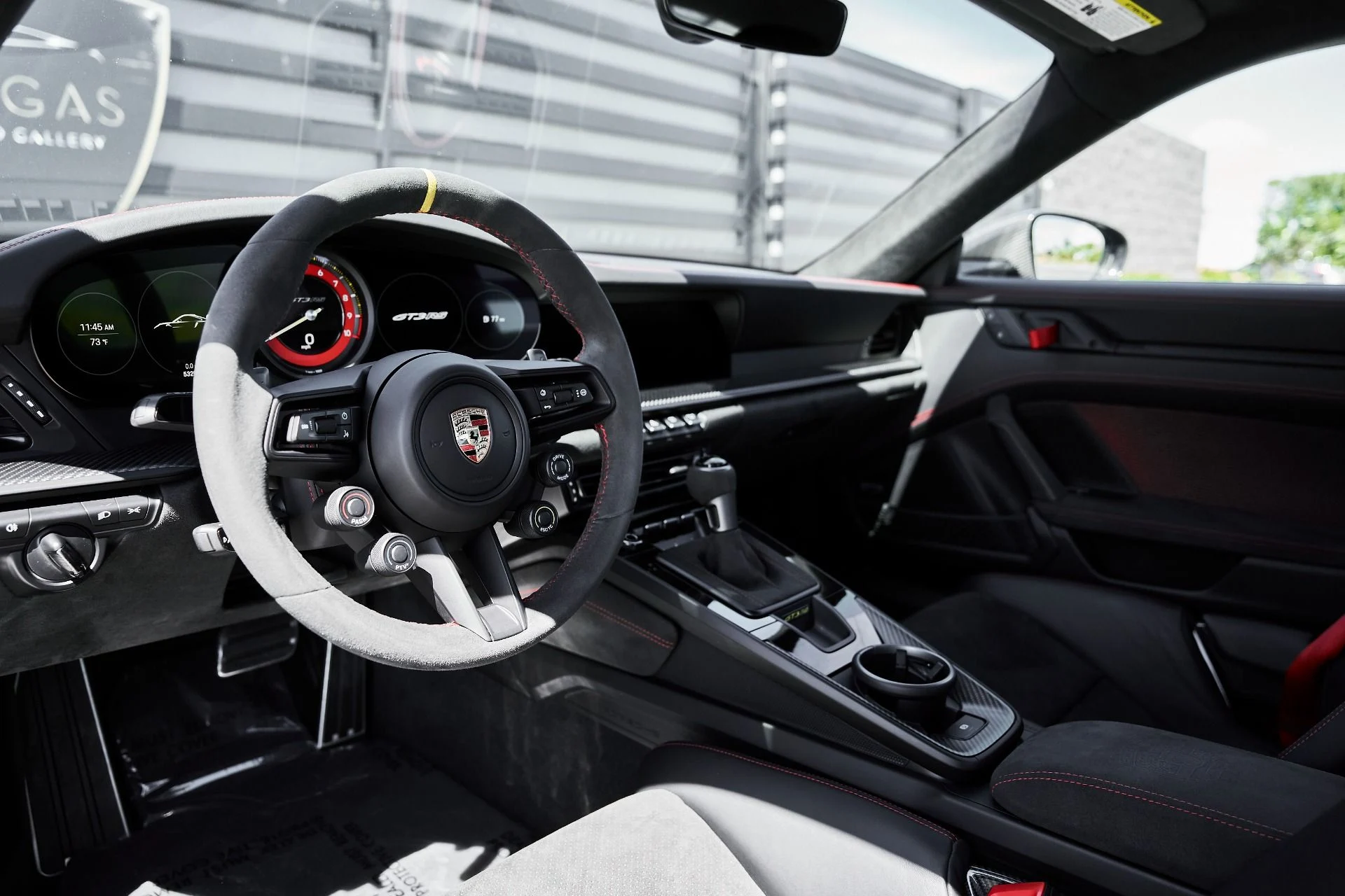 mph001_2504985713_Used_2024_Porsche_911_GT_3_RS_1775094488_2816b390f6