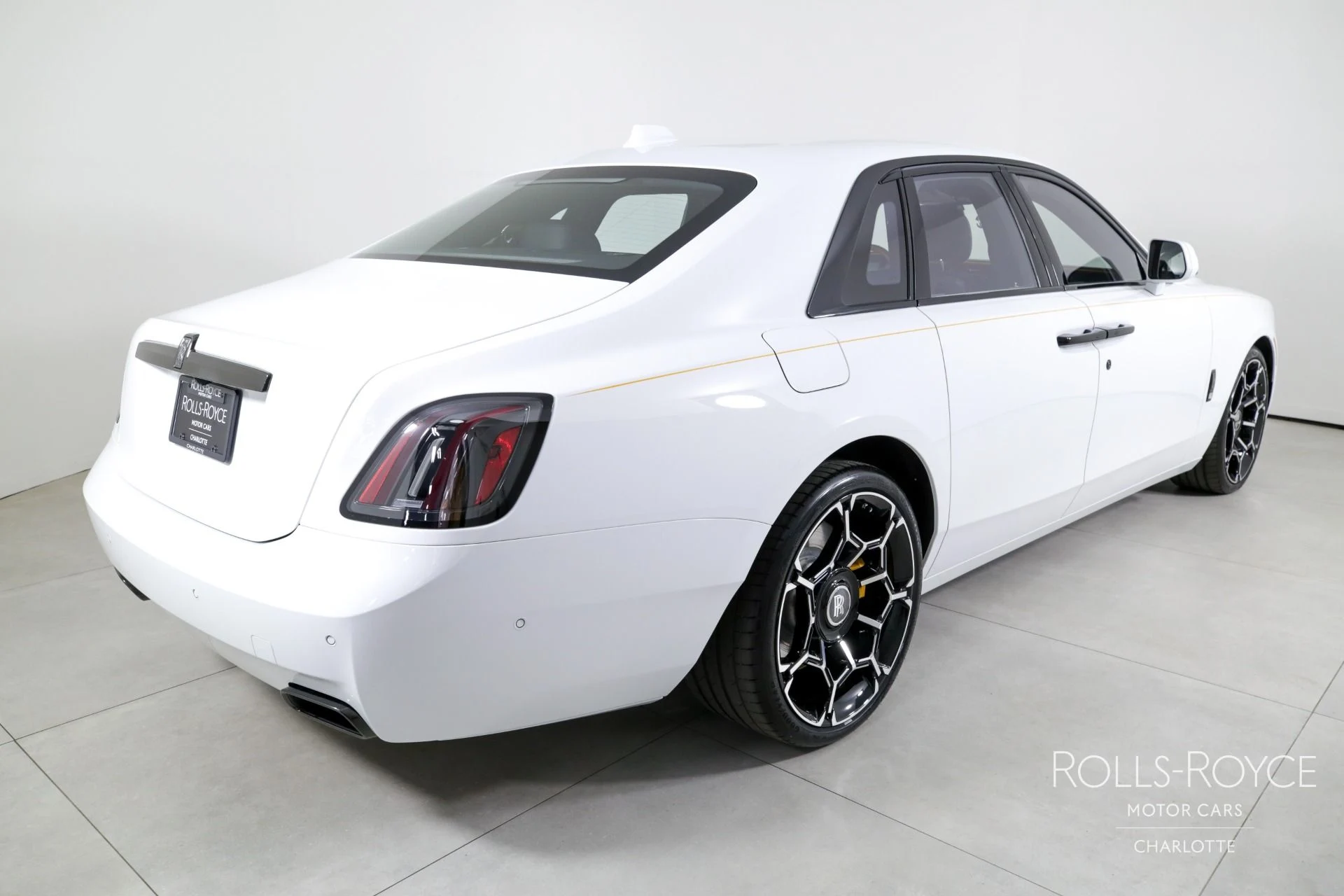 mph001_251040376_Used_2025_Rolls_Royce_Black_Badge_Ghost_1738883482_54d0edfafd