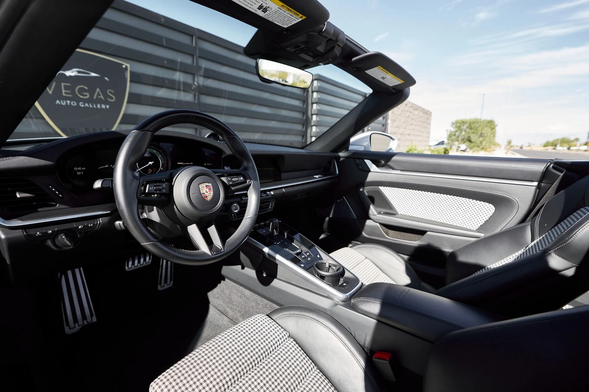 mph001_2519467223_Used_2023_Porsche_911_Turbo_S_1763676450_b9f974857e