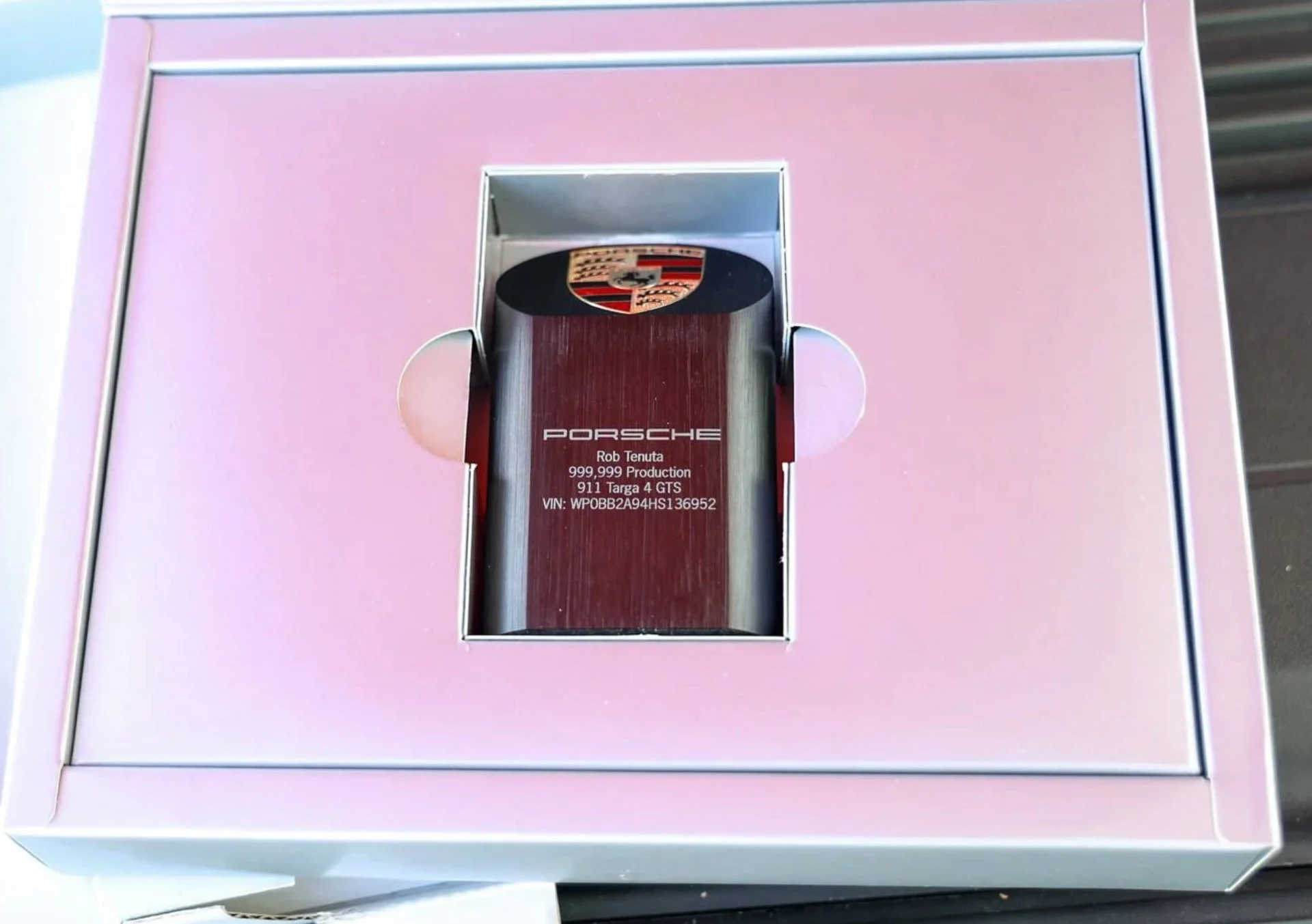 mph001_2522828187_4e8f4f312e19f19aa1eb70a1dc1644f5x_6dc66e4e9a