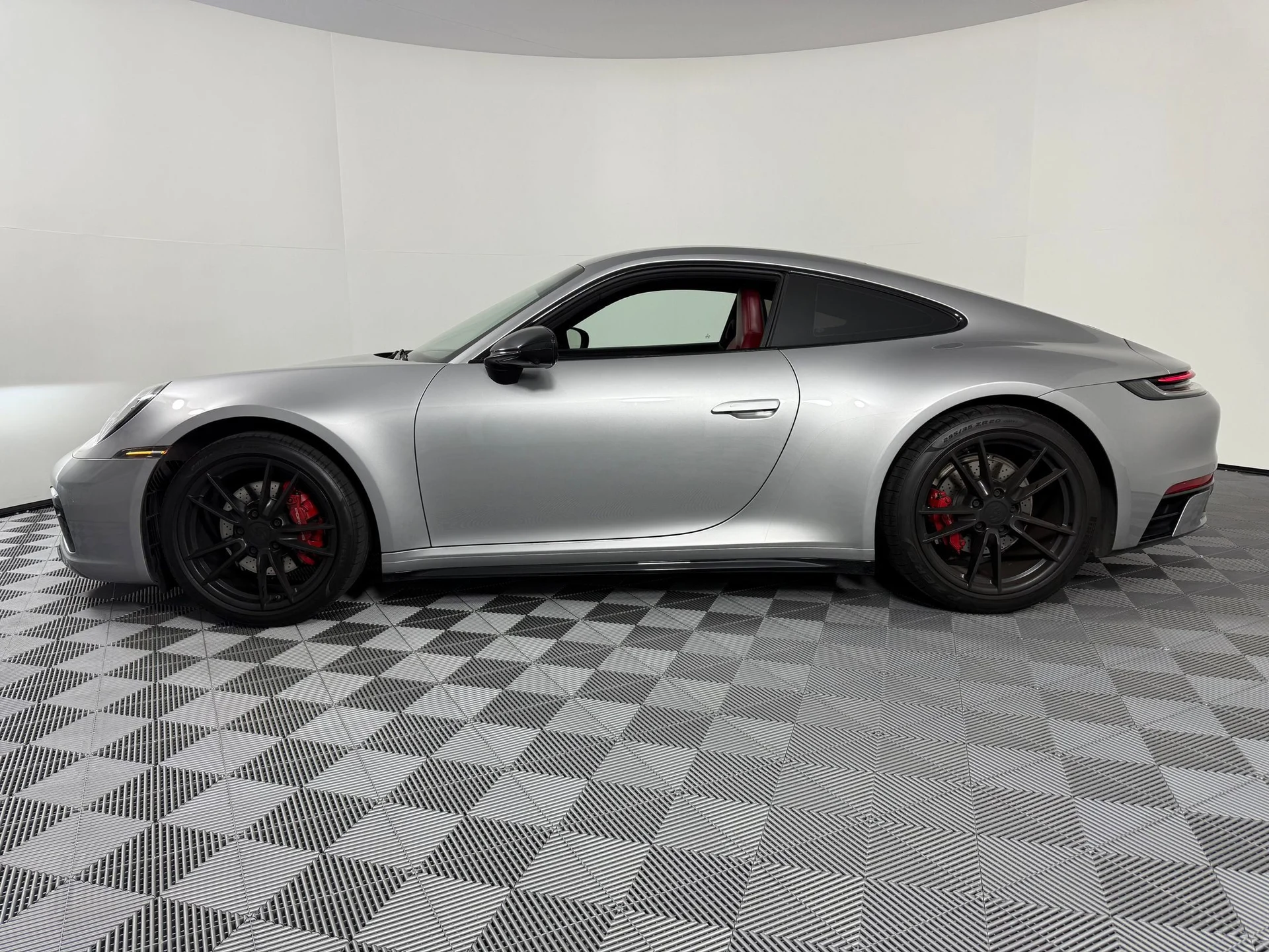 mph001_2524558862_088244926fc13e7efc958d5e13aa1b5cx_6ed5a06500