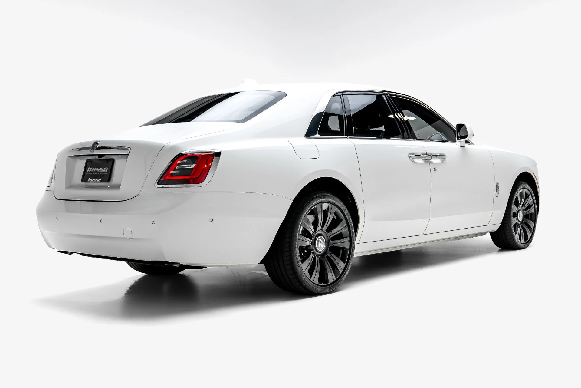 mph001_2525881618_Used_2022_Rolls_Royce_Ghost_1784162742_b13d7203ae
