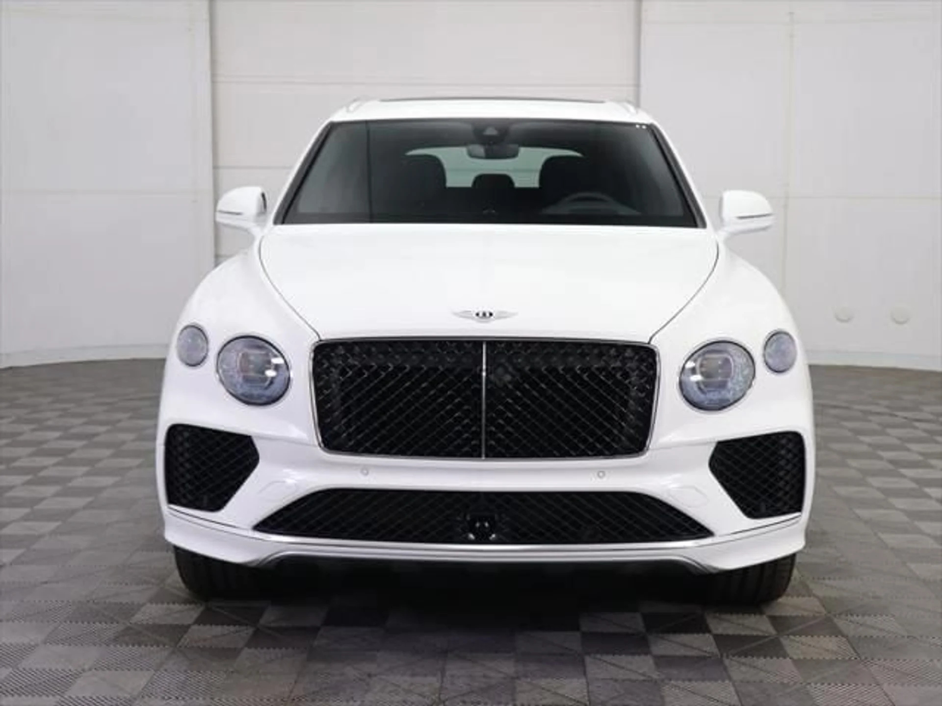 mph001_2534399470_used_2025_bentley_bentayga_ewb_v8awd_8119_23022887_2_640_cfb57b1417