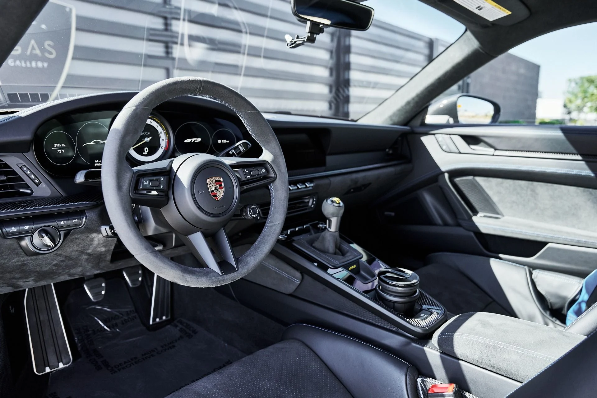 mph001_2542790934_Used_2024_Porsche_911_GT_3_1774056853_4716533702