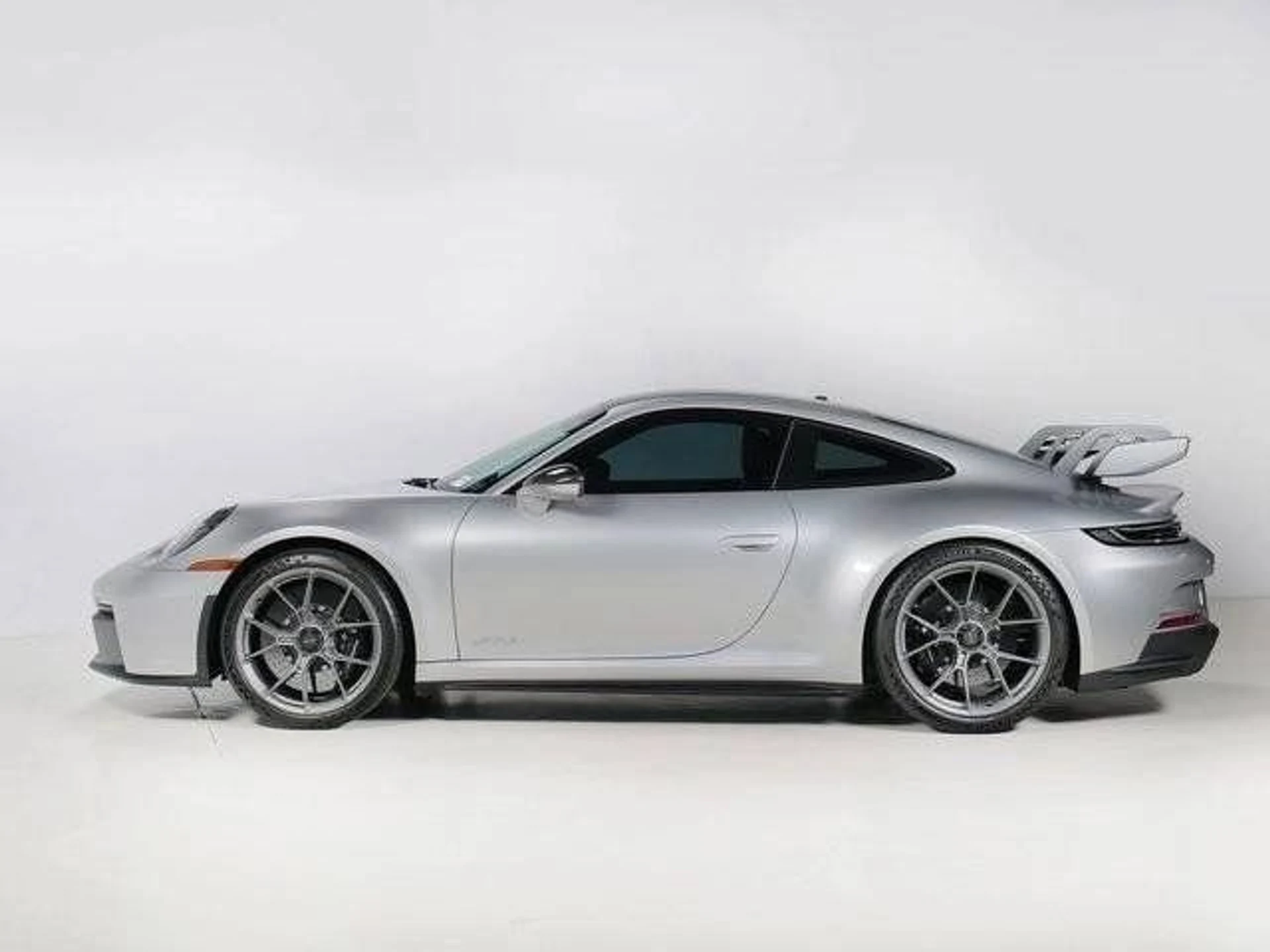 mph001_2543867855_62b714daeb34e128d197efd33cdf9ace_656c73b180