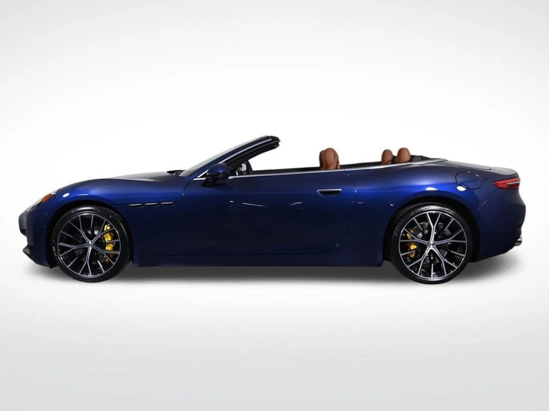 mph001_2548410584_new_2026_maserati_grancabrio_convertible_11350_23008816_2_1024_9080b31f76