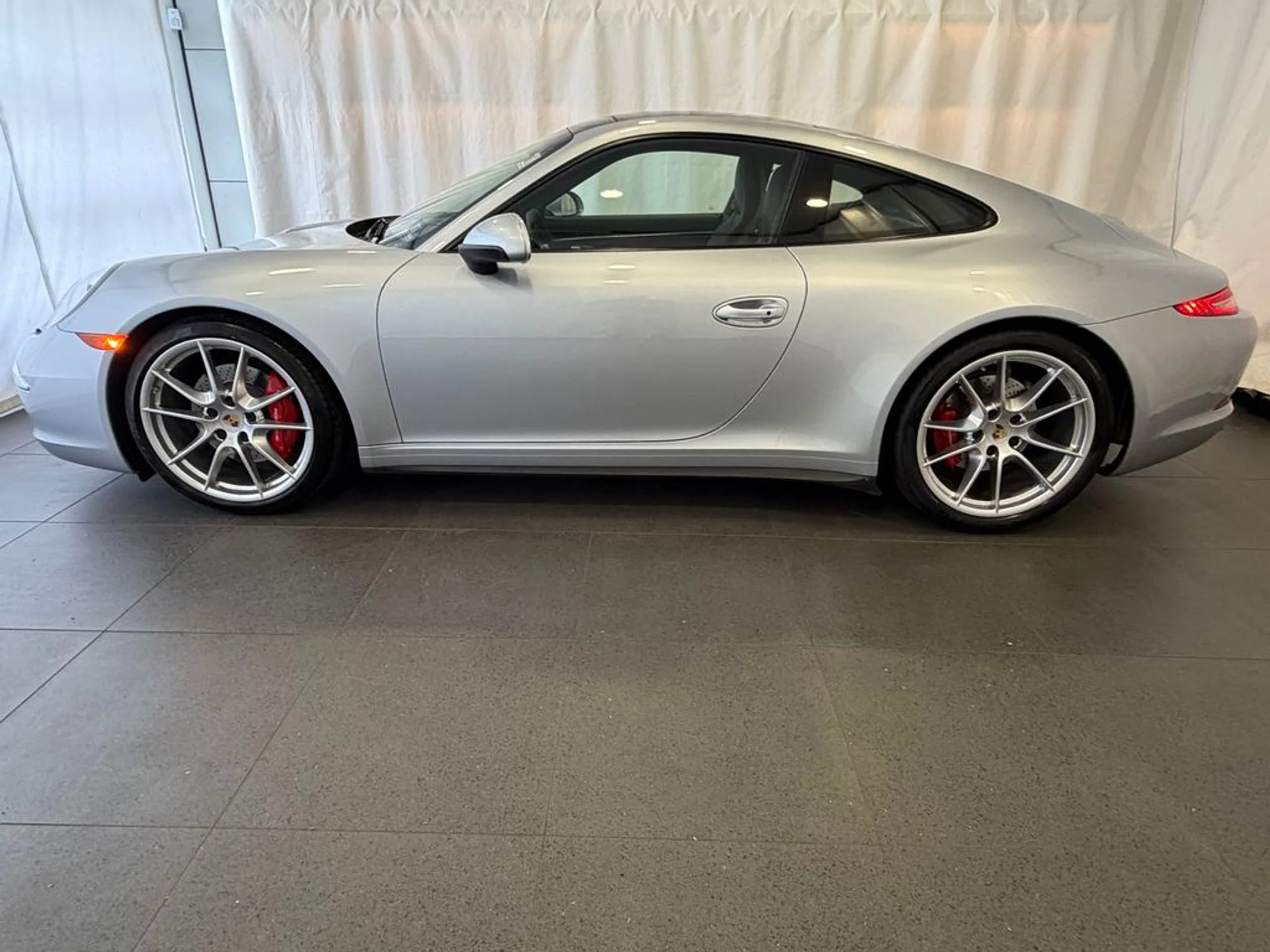 mph001_2548599104_726cbaae1c841e68b4eb549d712806b9x_d2b3741faa