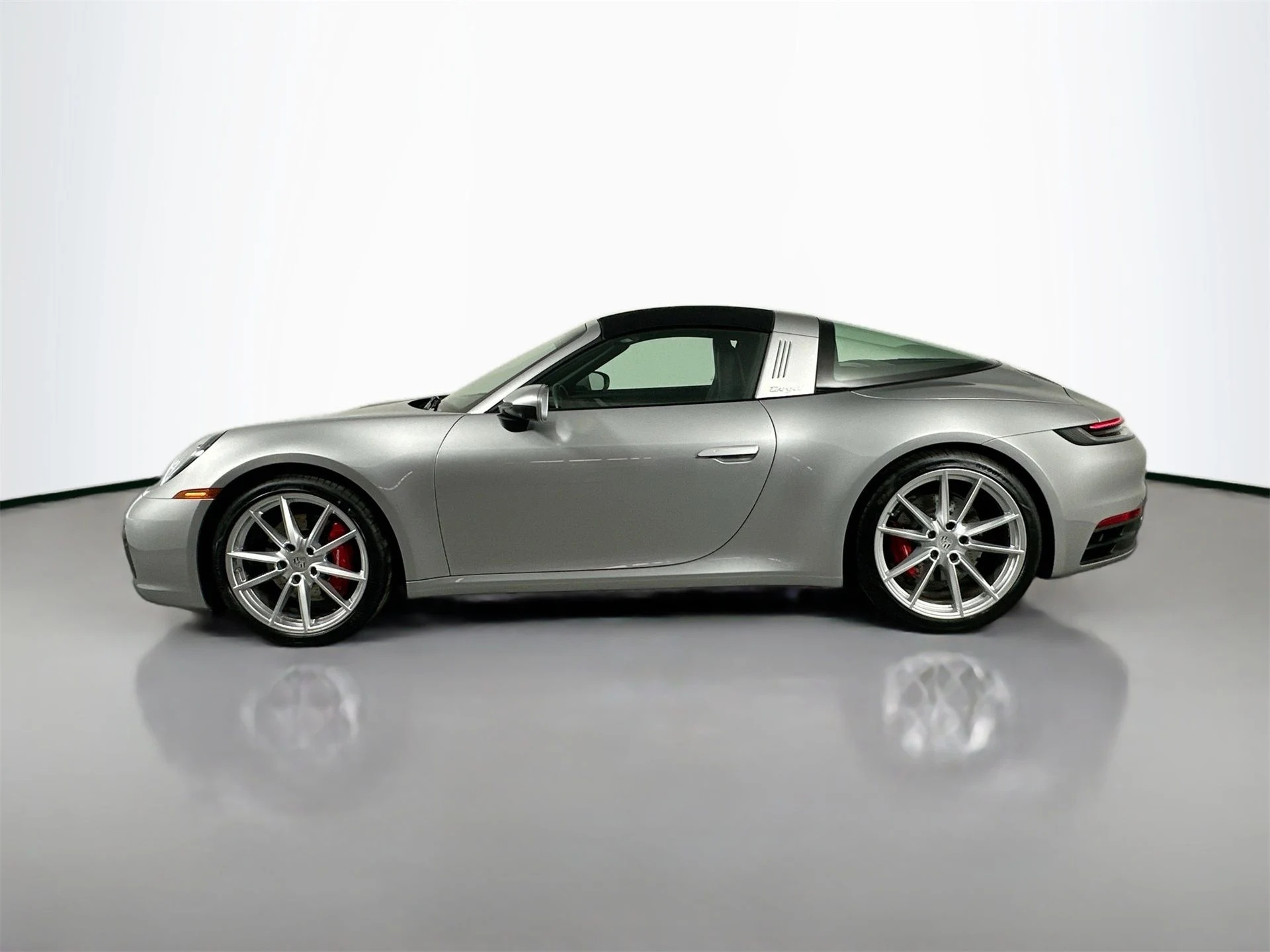 mph001_2553318885_795f3e00c04e4ab50449b43d7fd22a42_37092cedbe