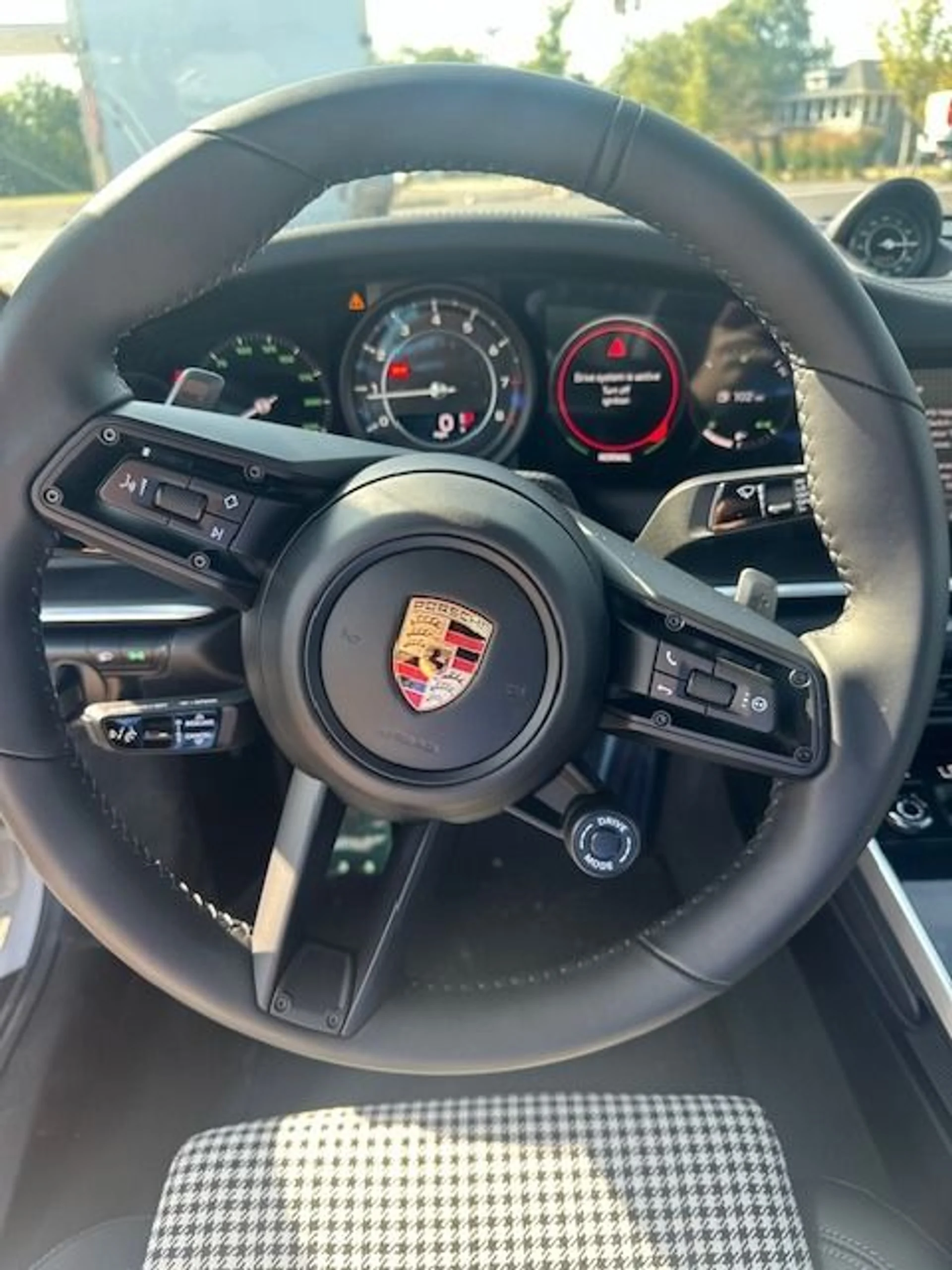 mph001_255761183_Used_2024_Porsche_911_Turbo_S_1754516530_768dc9fc64