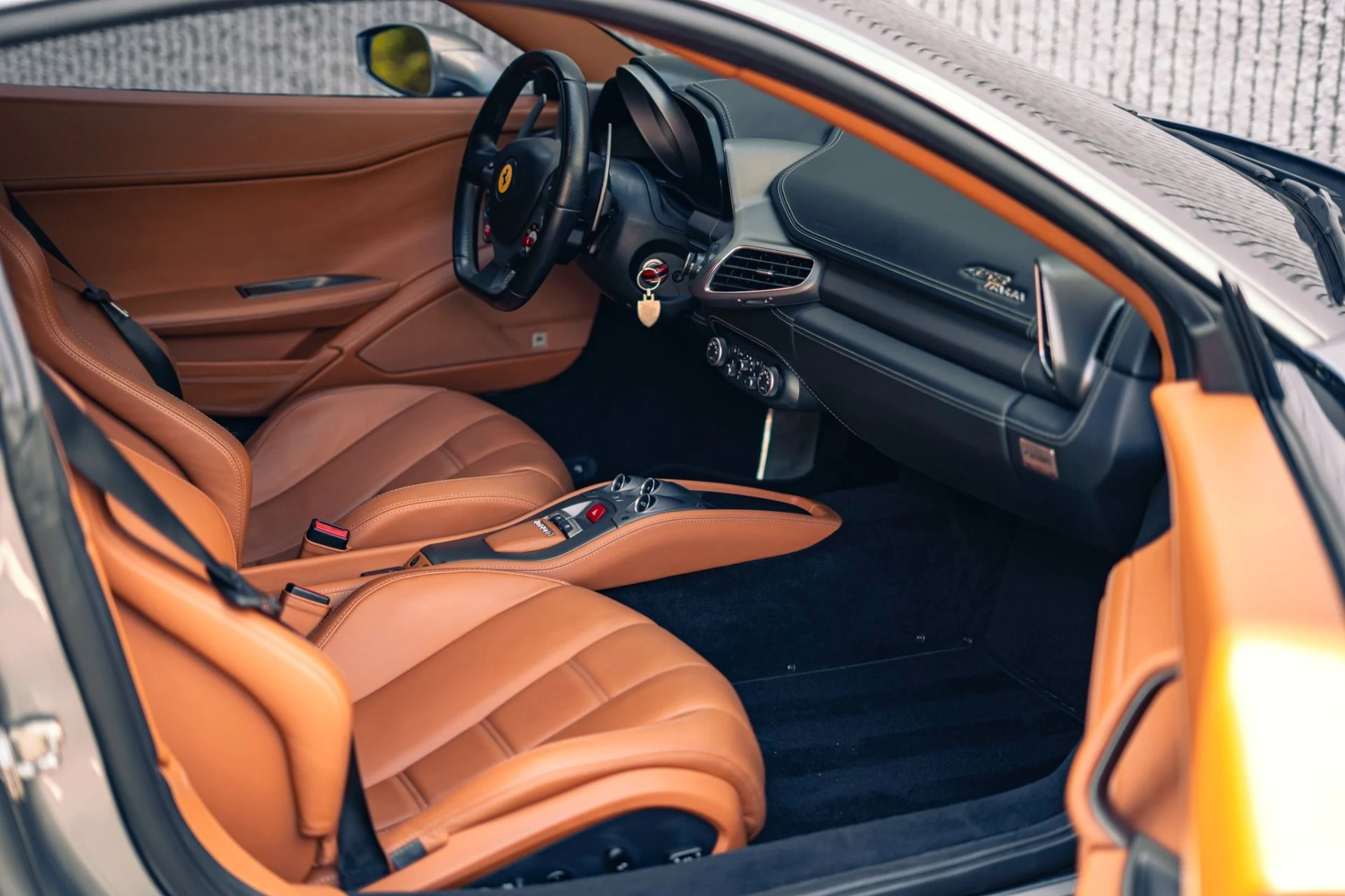 mph001_2557857032_Used_2012_Ferrari_458_Italia_1777320128_a6a668c2fd