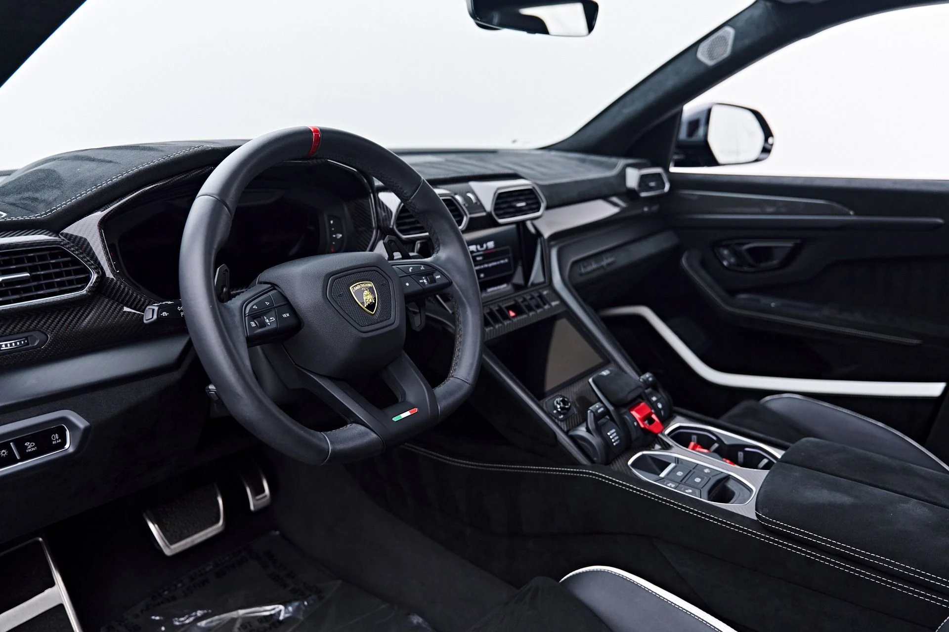 mph001_2563839163_Used_2023_Lamborghini_Urus_Performante_1785711051_97a3bb339e