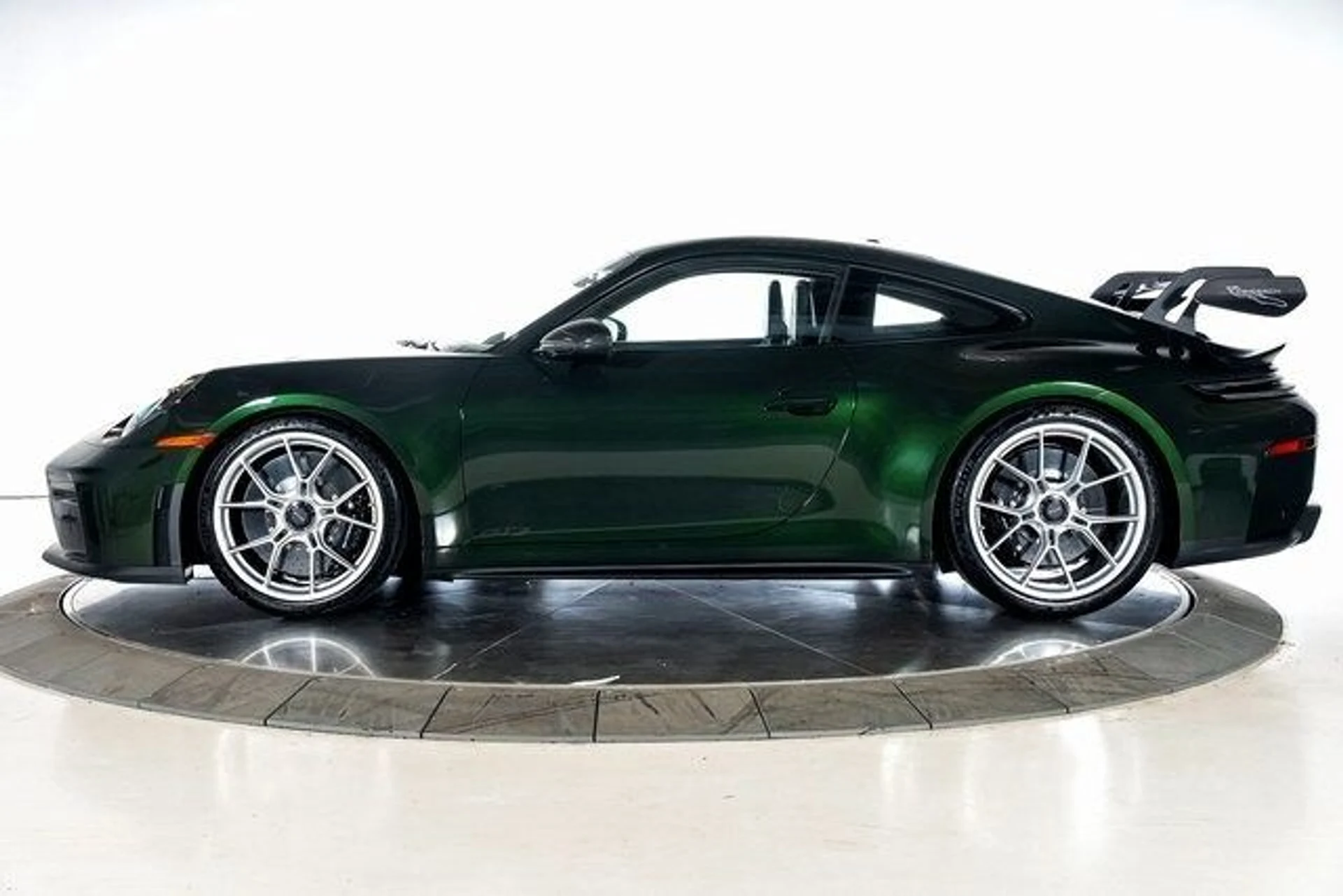 mph001_2570193431_c1d817ad10a6f98c4b33ebbeeedae7ebx_5d3c257a23