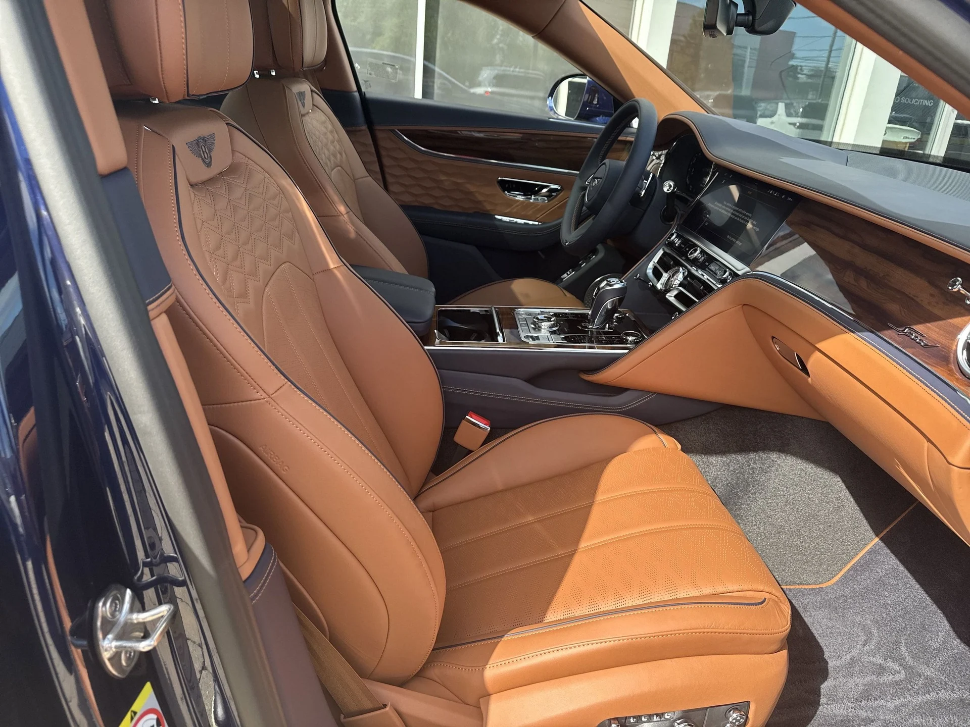 mph001_2571148144_b976aff9db2d593949e8044b2402880fx_bd488615d9