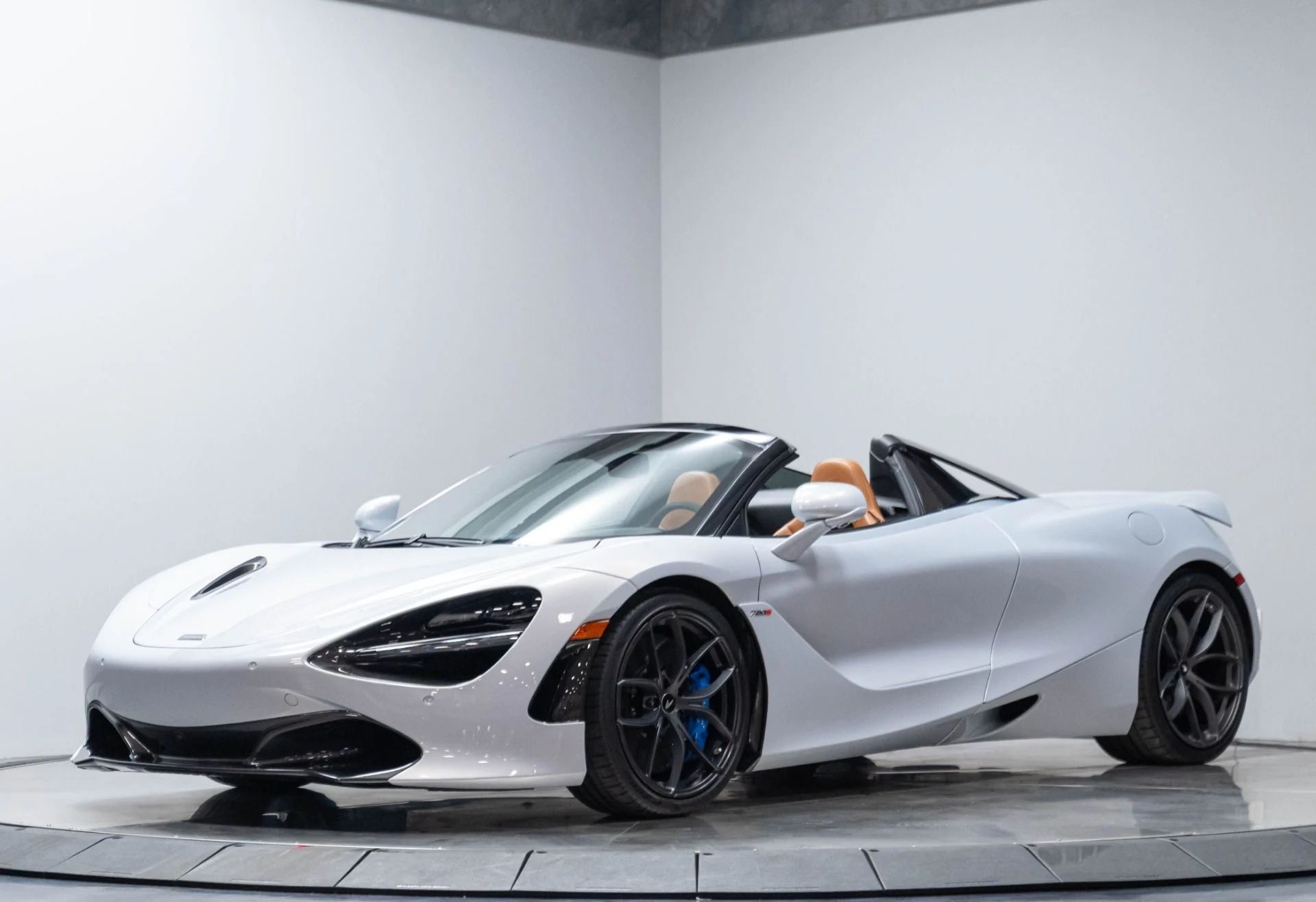 mph001_2575025377_Used_2020_Mc_Laren_720_S_Luxury_1783456114_d24fc5fbe2